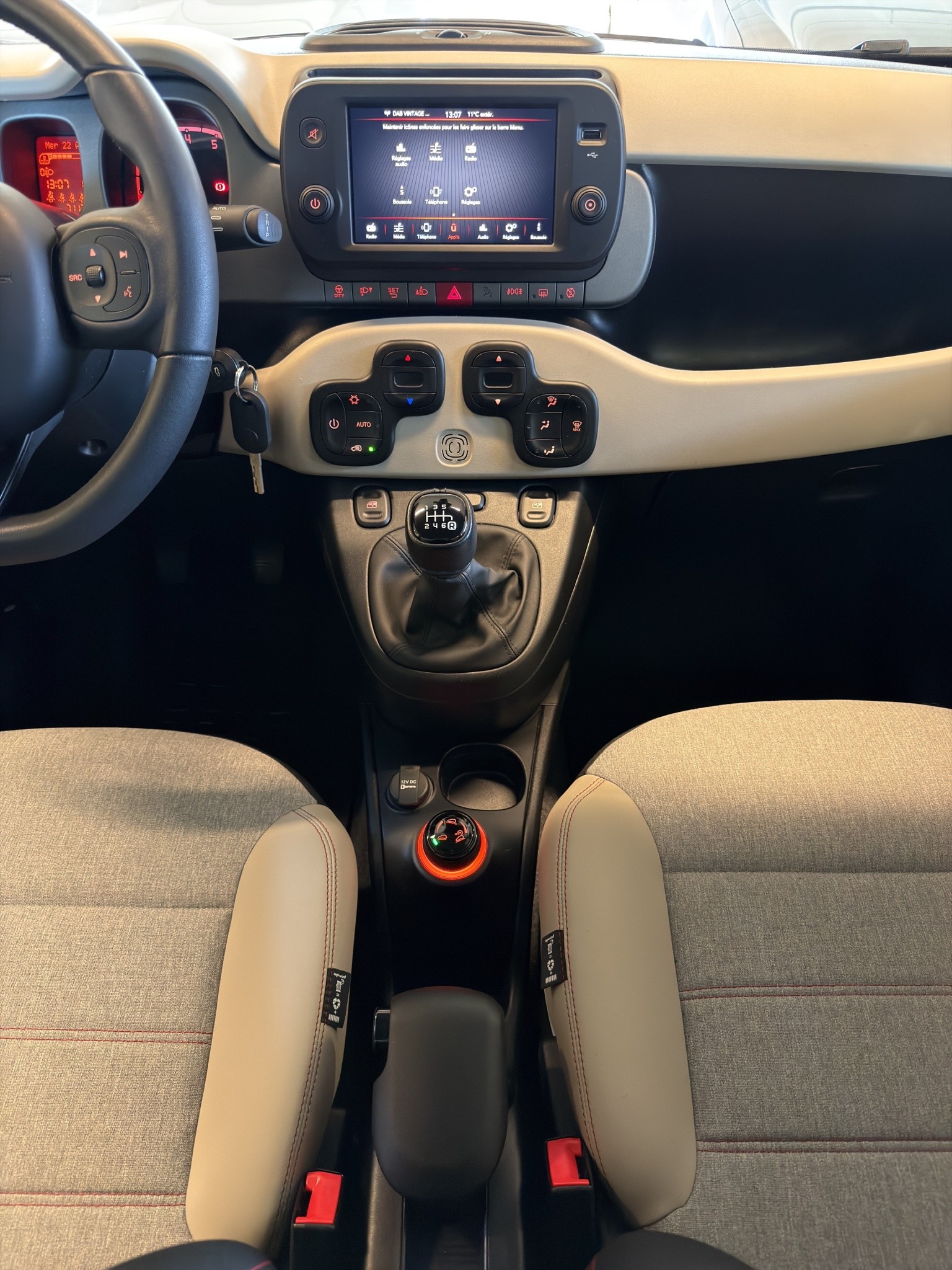 FIAT Panda 0.9 Twinair Turbo 4x40 4x4*NEUWERTIG*NUR 7000 KM*MODELL JAHR 2024*-image-7