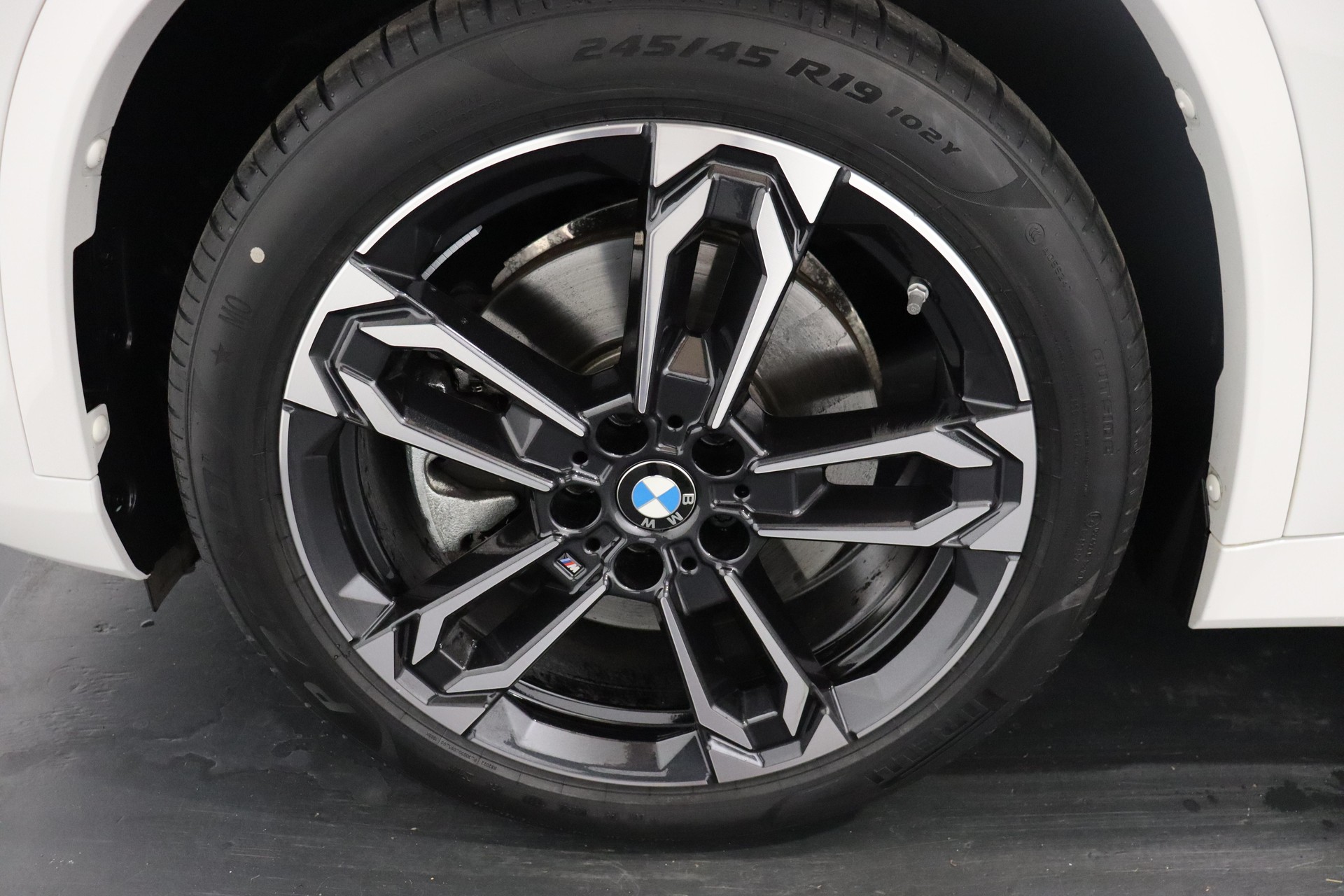 BMW X1 23i xDrive paddles-image-5