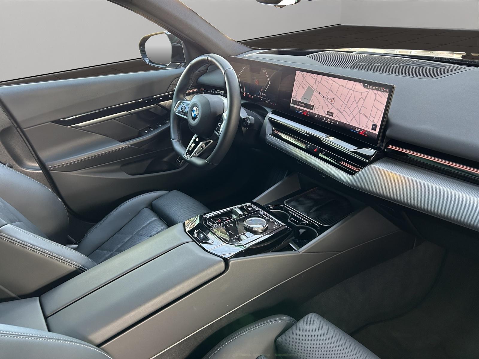 BMW 520d xDrive Touring-image-6