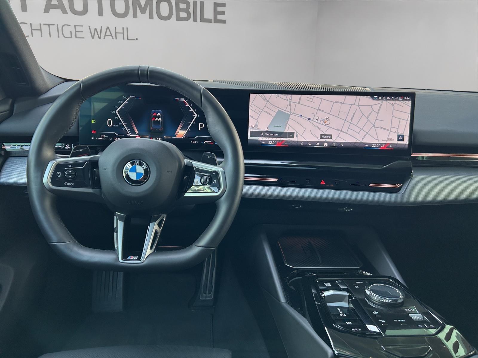 BMW 520d xDrive Touring-image-5
