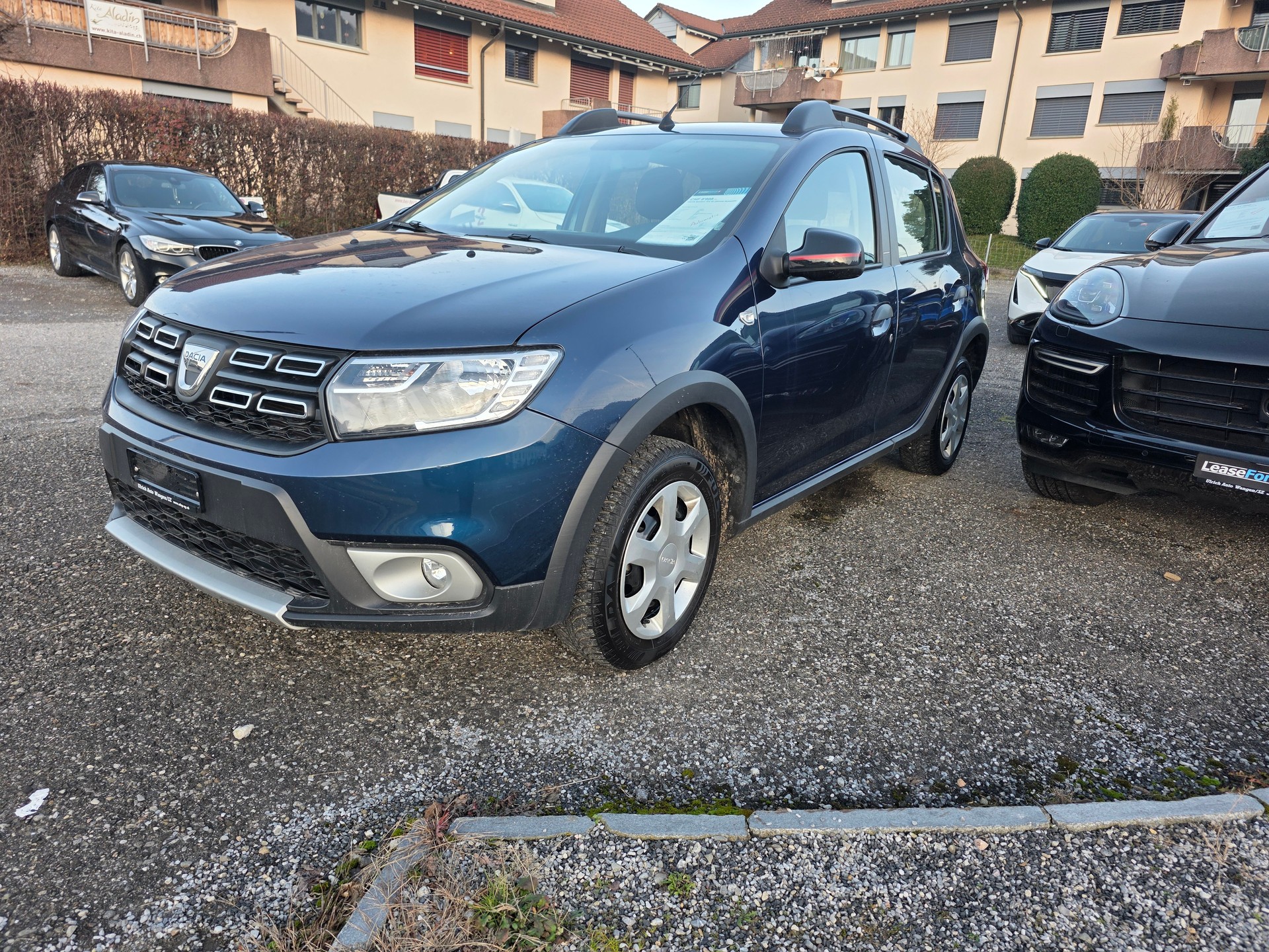 DACIA Sandero TCe 90 Ultimate Automatic-image-0