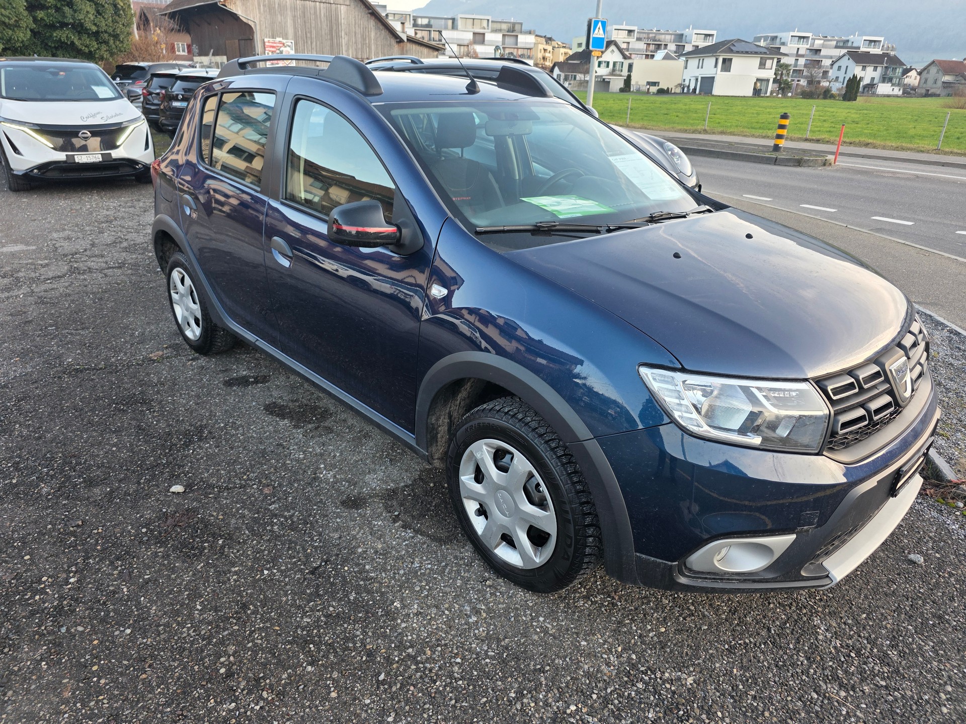 DACIA Sandero TCe 90 Ultimate Automatic-image-2