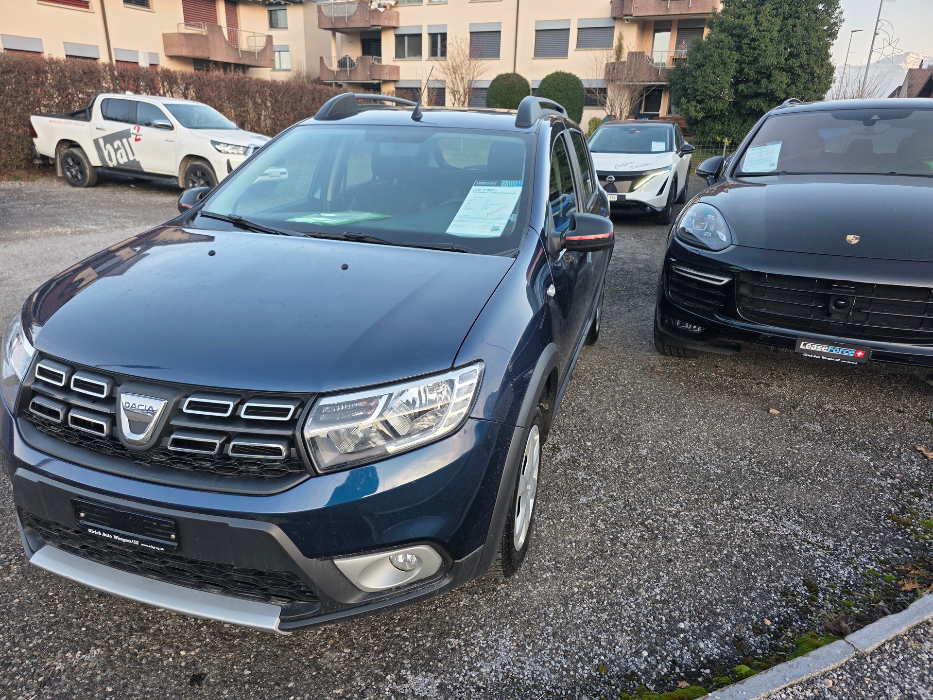 DACIA Sandero TCe 90 Ultimate Automatic-image-1