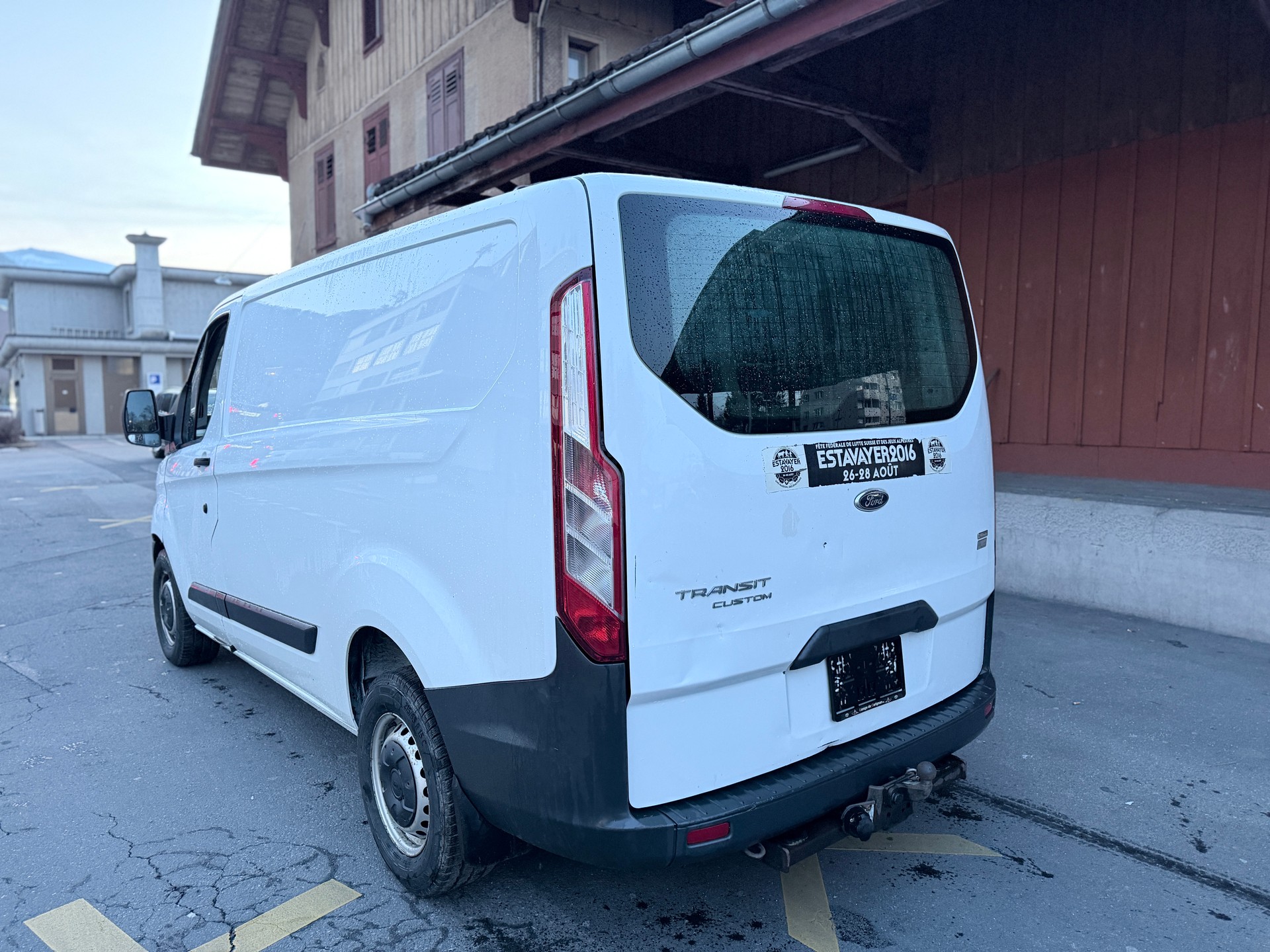 FORD Transit Custom Van 250 L1H1 Level 3-image-3