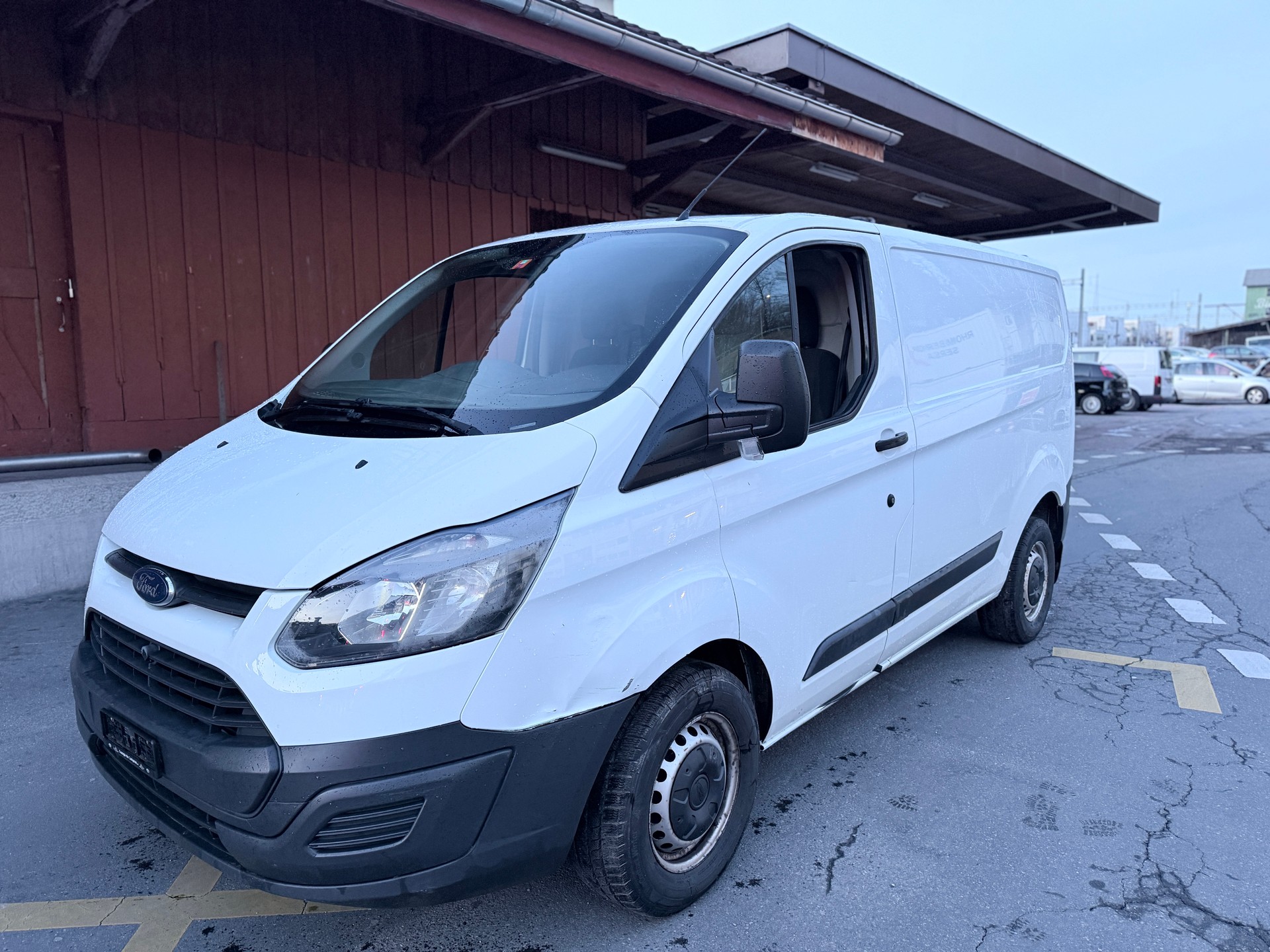 FORD Transit Custom Van 250 L1H1 Level 3-image-1