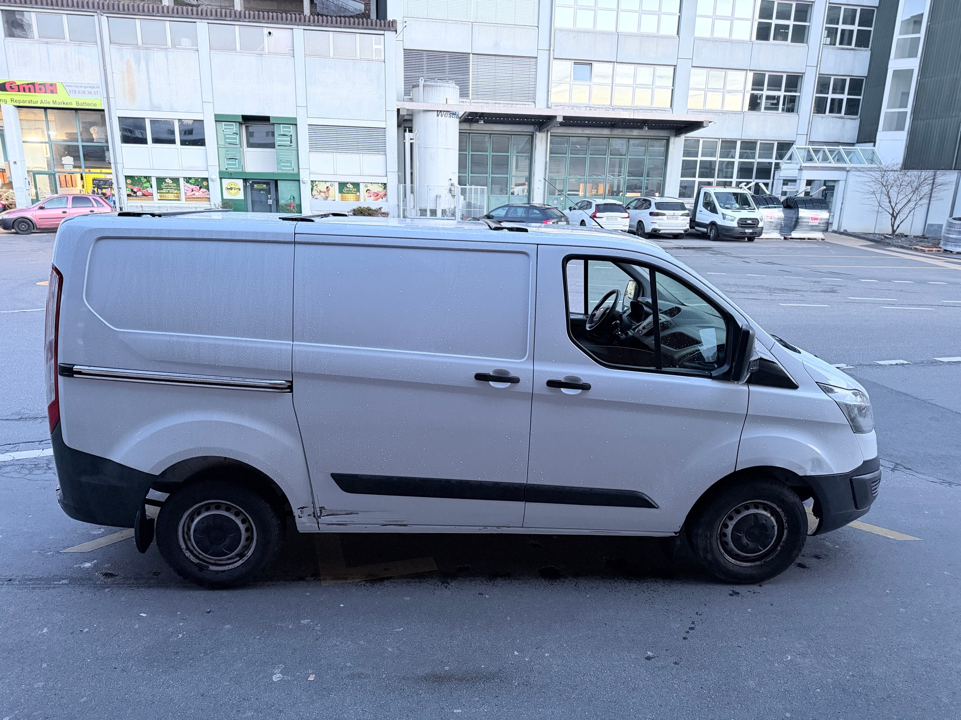 FORD Transit Custom Van 250 L1H1 Level 3-image-6