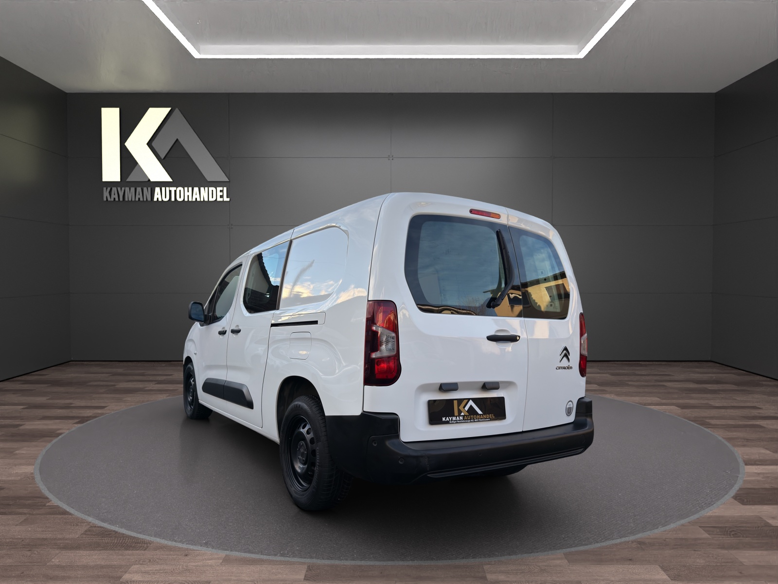 CITROEN Berlingo Van 1.2 Pure Tech 130s/s Worker Long EAT8 1000kg-image-2
