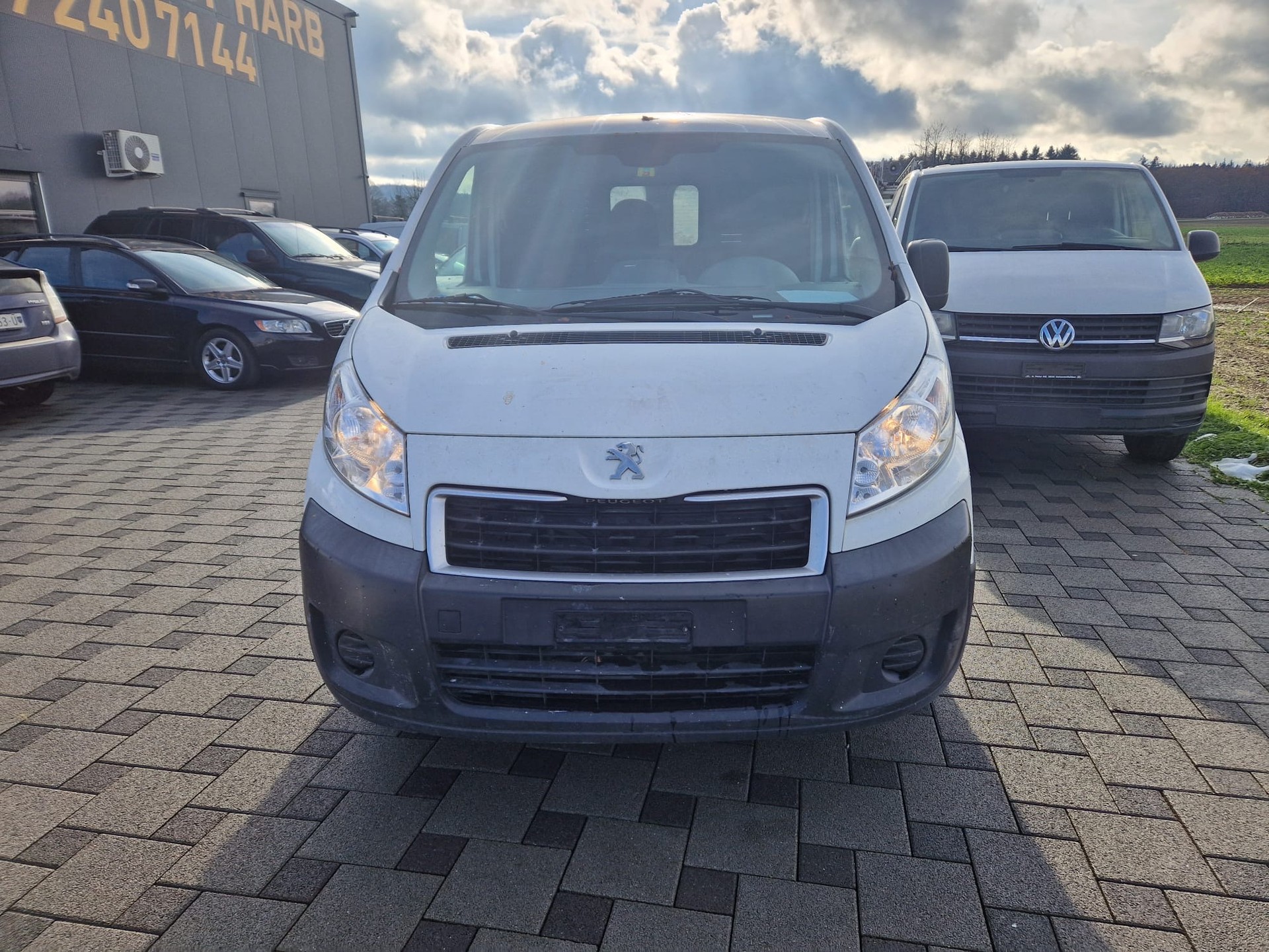 PEUGEOT Expert 2.0 HDi 229 L2H1