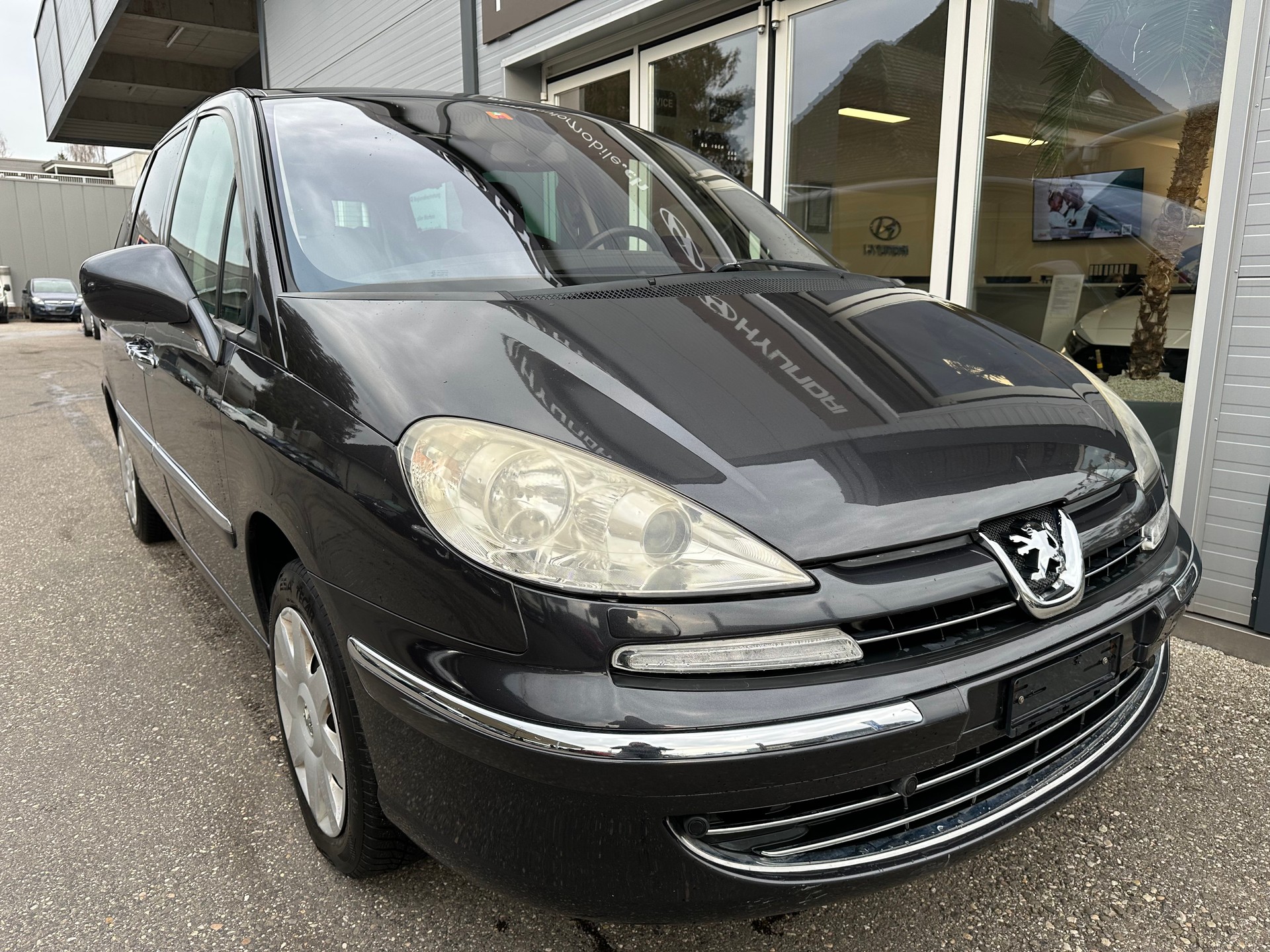 PEUGEOT 807 2.0 16V HDi Family+ Tiptronic-image-0