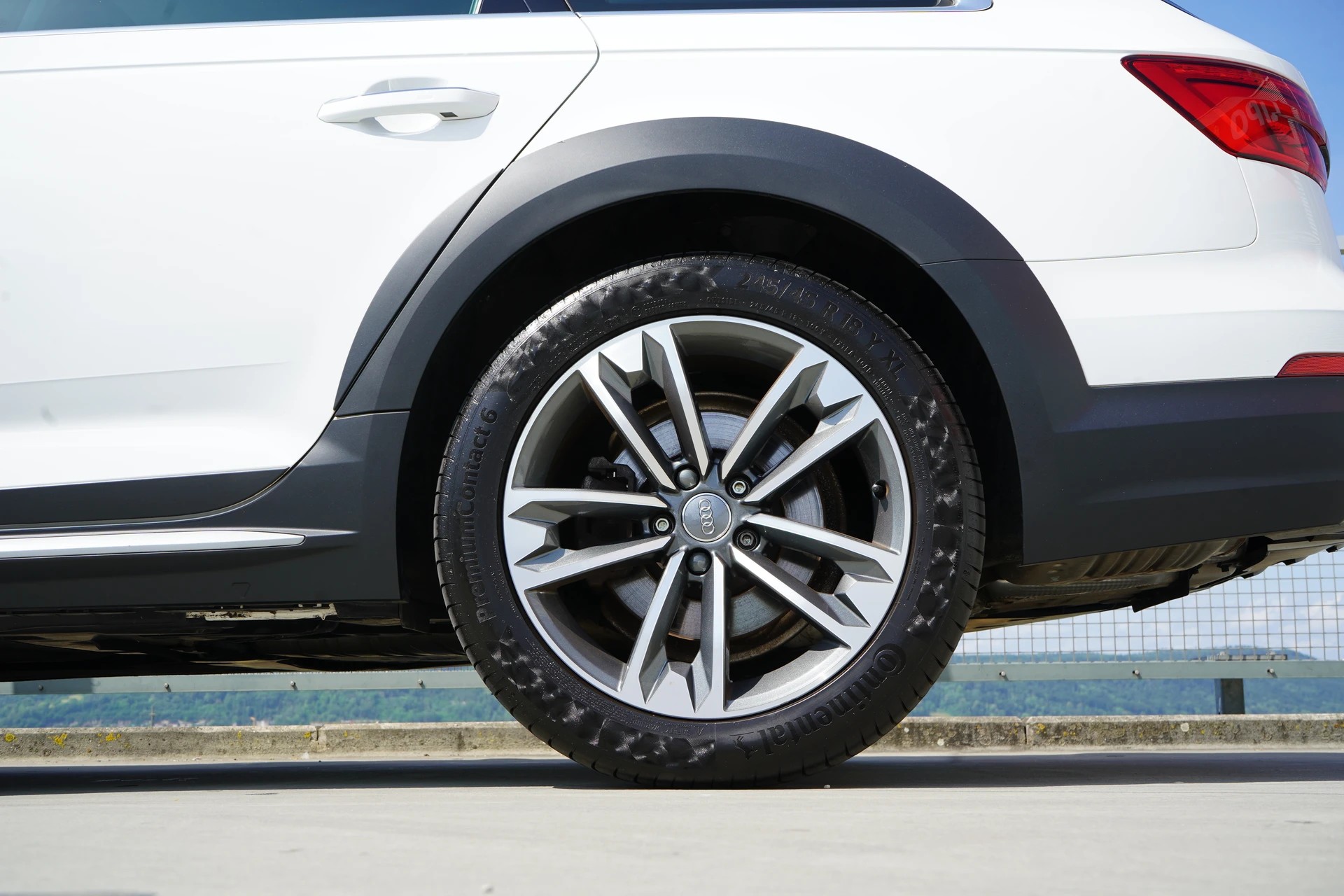 AUDI A4 ALLROAD 3.0 TDI QUATTRO S-TRONIC l 218 PS-image-20