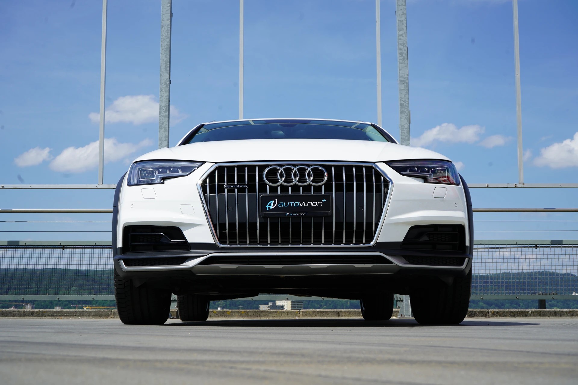 AUDI A4 ALLROAD 3.0 TDI QUATTRO S-TRONIC l 218 PS-image-16