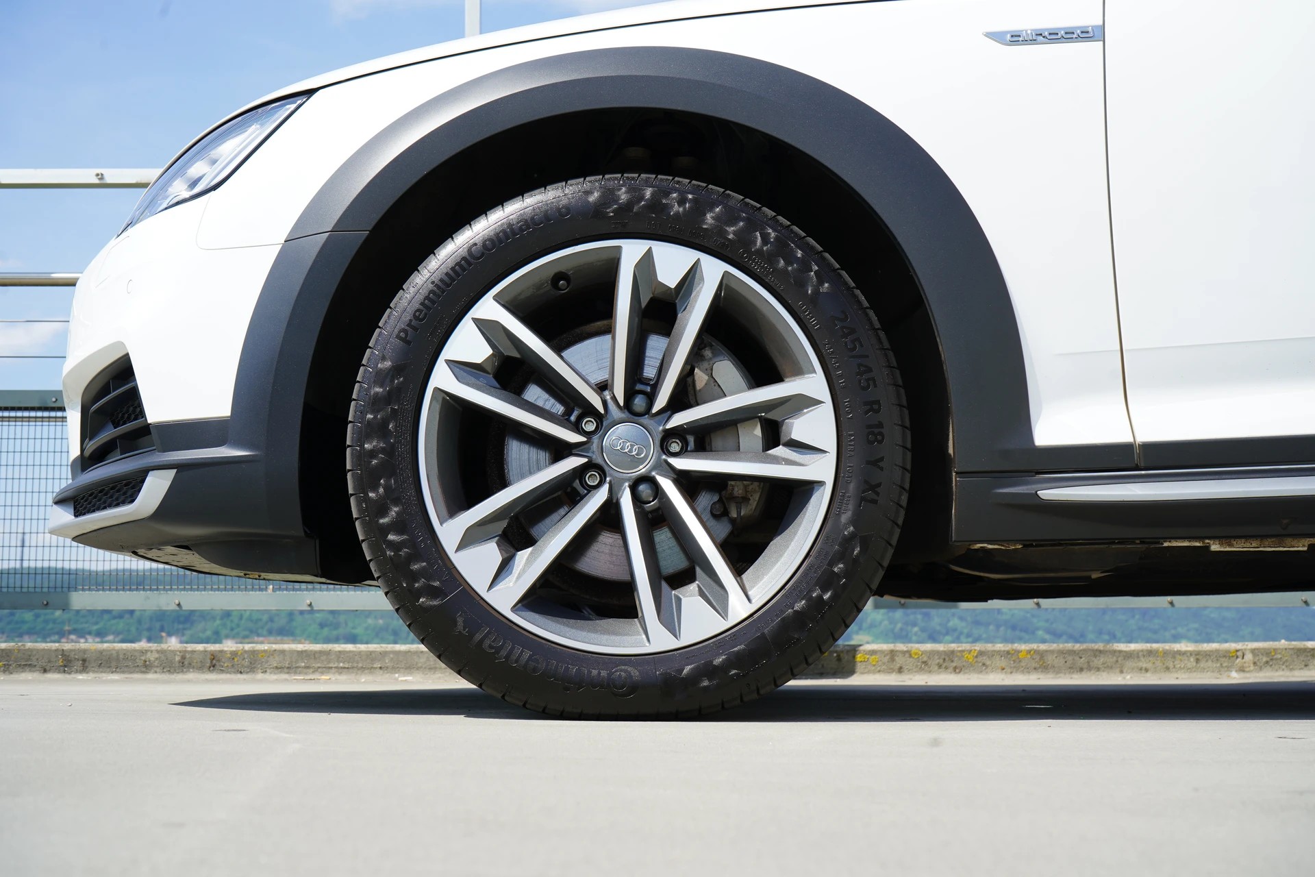 AUDI A4 ALLROAD 3.0 TDI QUATTRO S-TRONIC l 218 PS-image-19