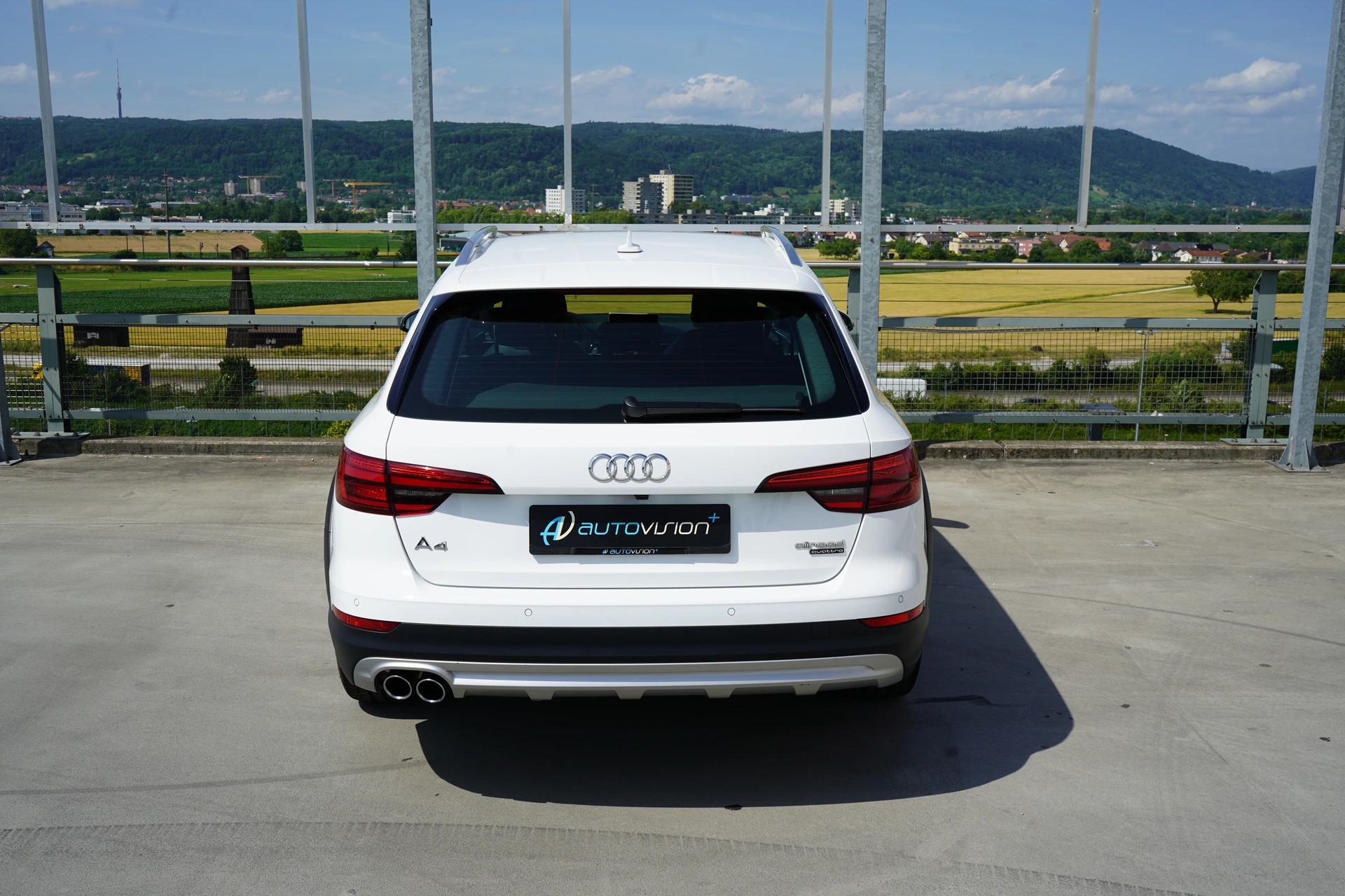 AUDI A4 ALLROAD 3.0 TDI QUATTRO S-TRONIC l 218 PS-image-17