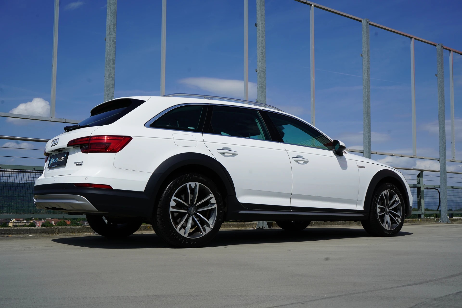 AUDI A4 ALLROAD 3.0 TDI QUATTRO S-TRONIC l 218 PS-image-7