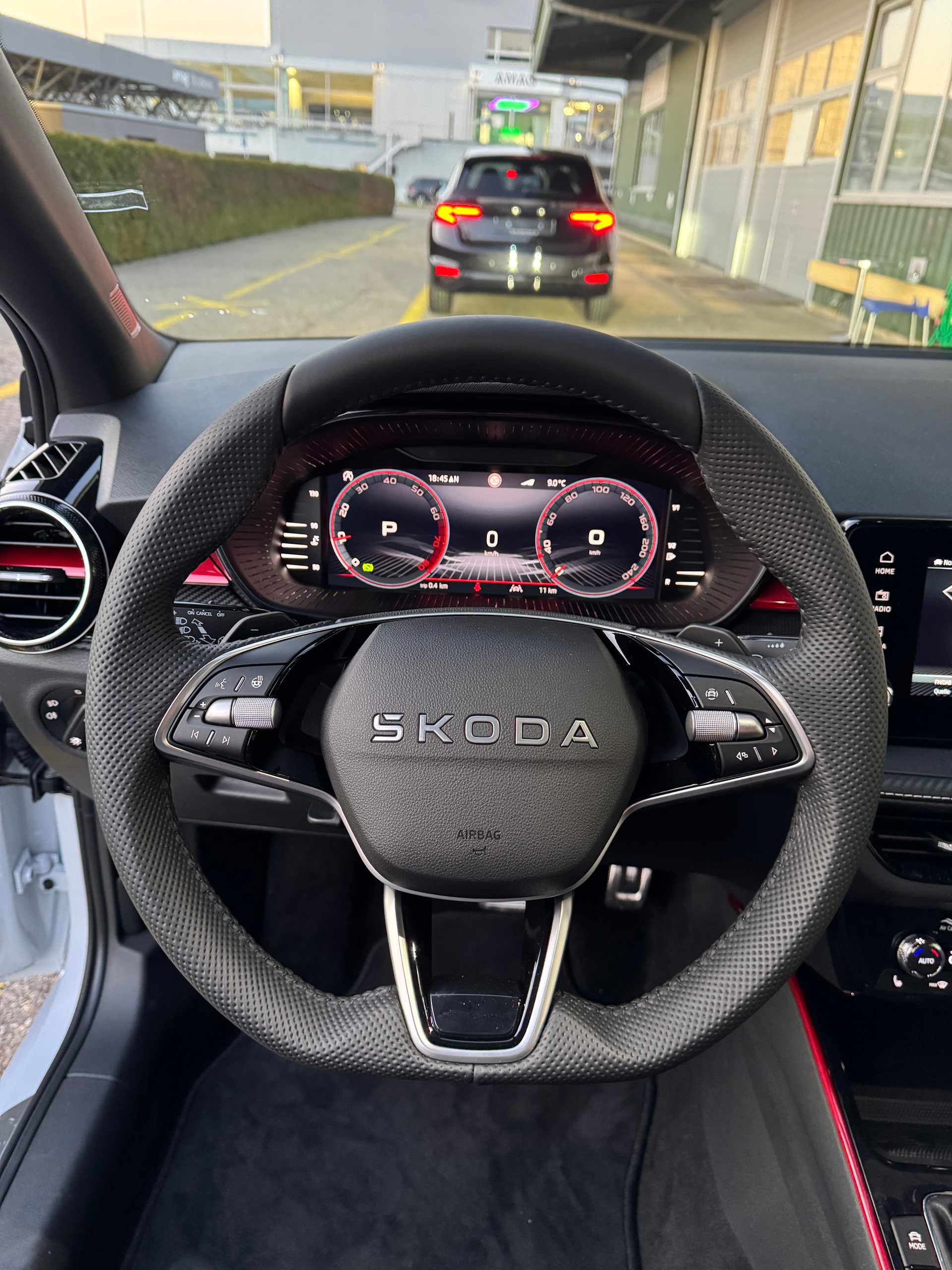 SKODA Fabia 1.0 TSI Monte Carlo DSG 116 PS mit 32 % Rabatt ! 5 Jahre Garantie !-showroom-element-2