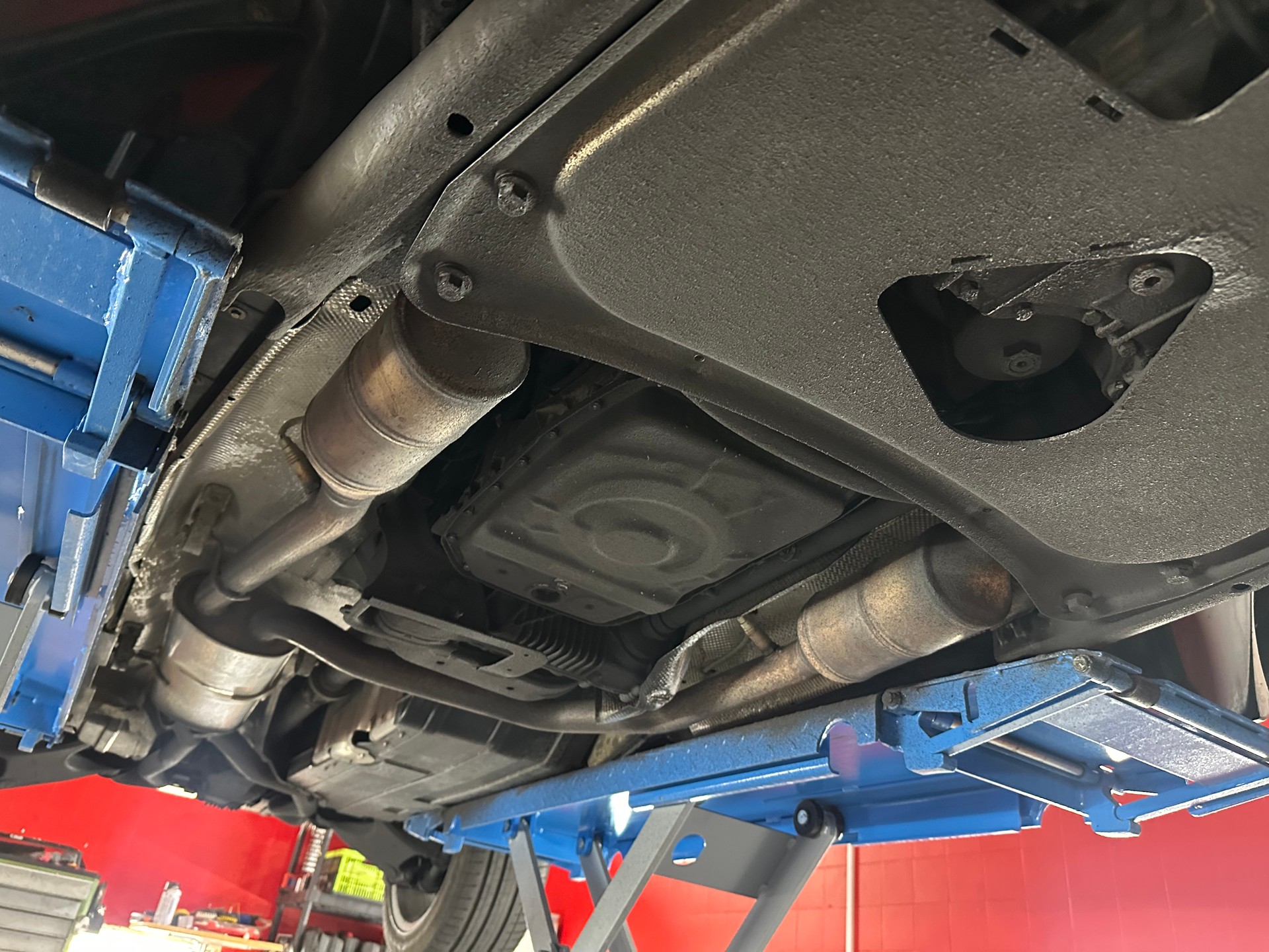 BMW X5 4.4i V8 / ** M-Sport Paket ** / Frisch ab MFK & Grossem Service-image-25