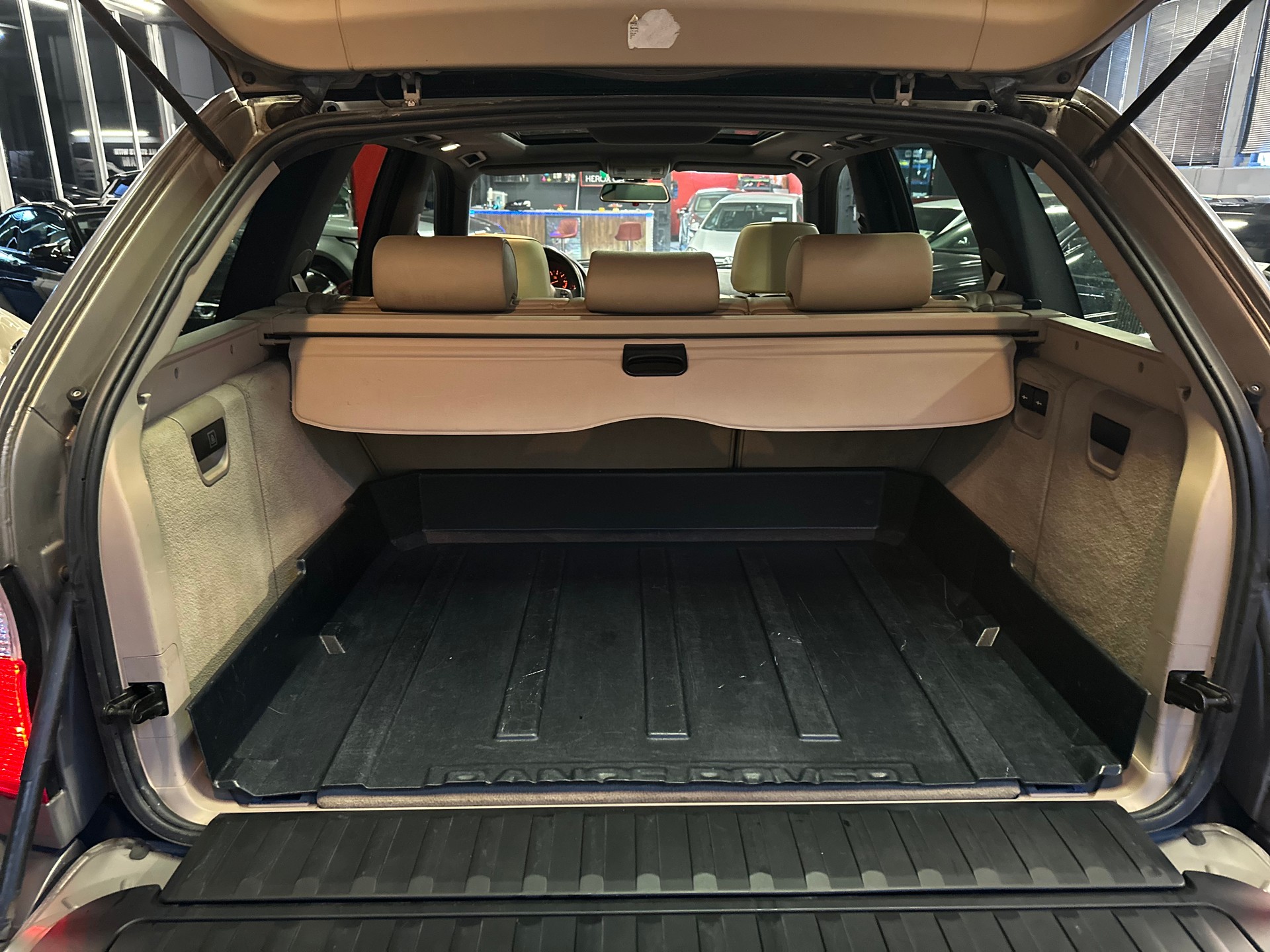 BMW X5 4.4i V8 / ** M-Sport Paket ** / Frisch ab MFK & Grossem Service-image-20