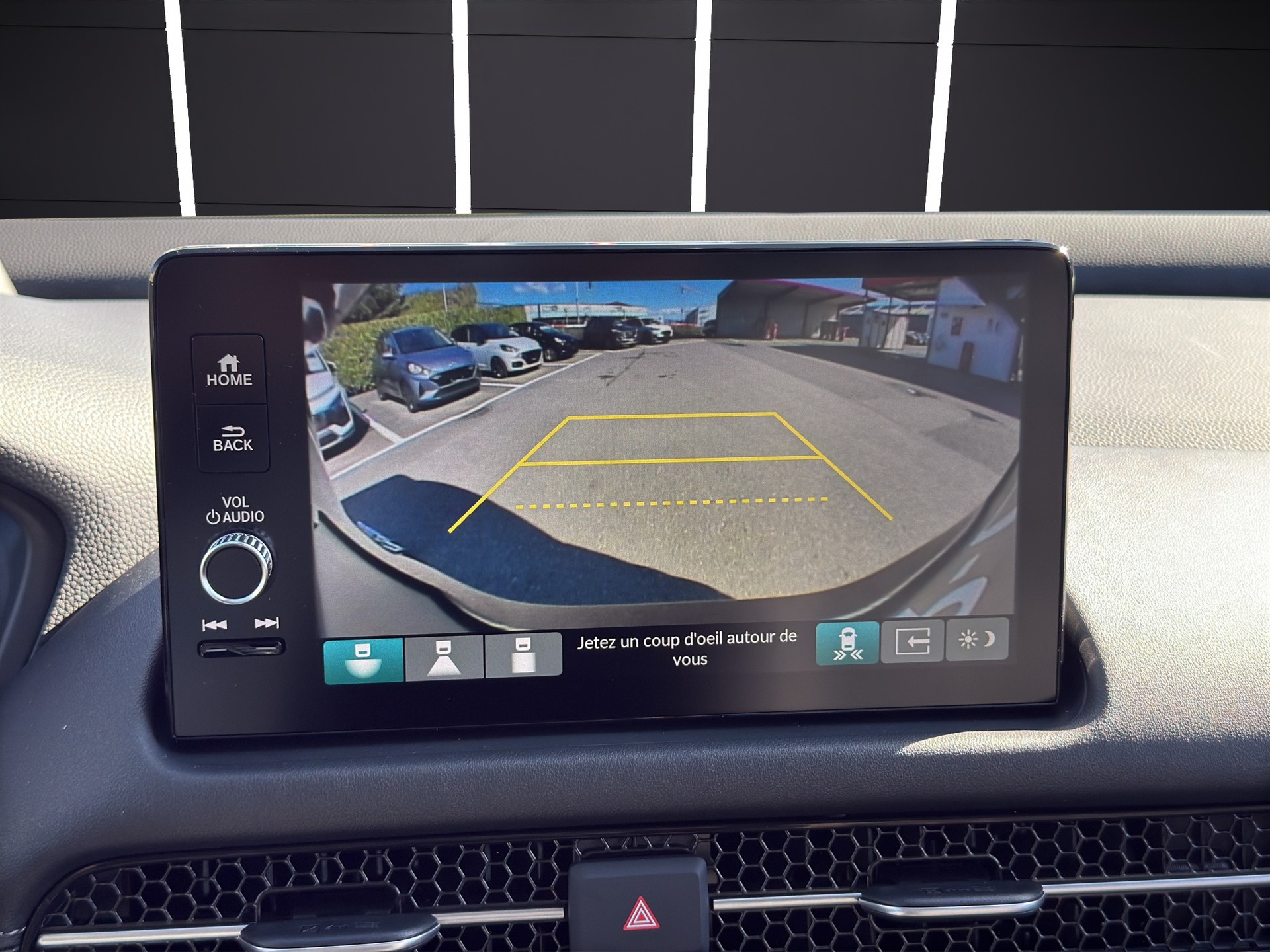 HONDA ZR-V 2.0i MMD Hybrid Advance Automatic-image-12