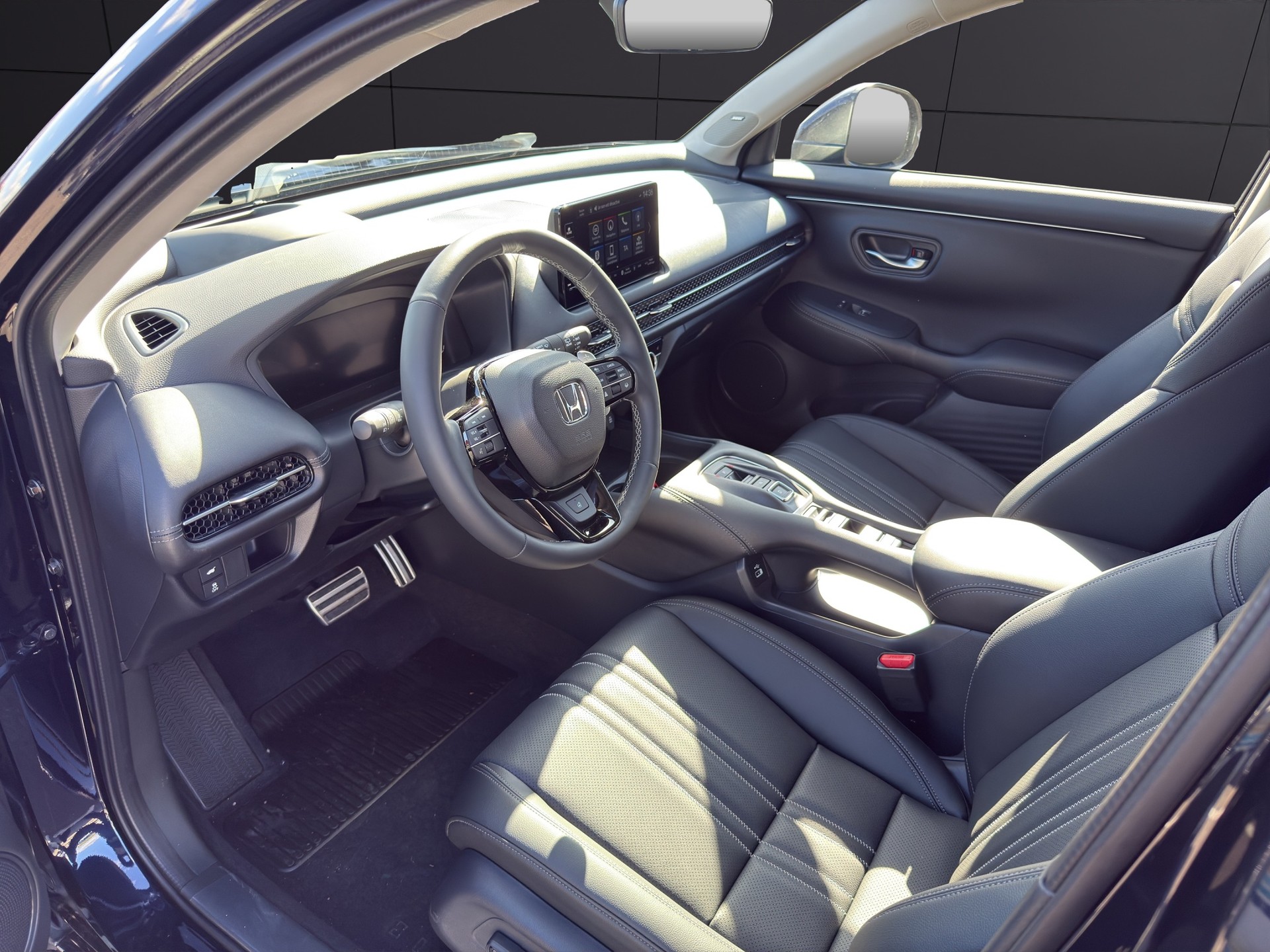 HONDA ZR-V 2.0i MMD Hybrid Advance Automatic-image-13