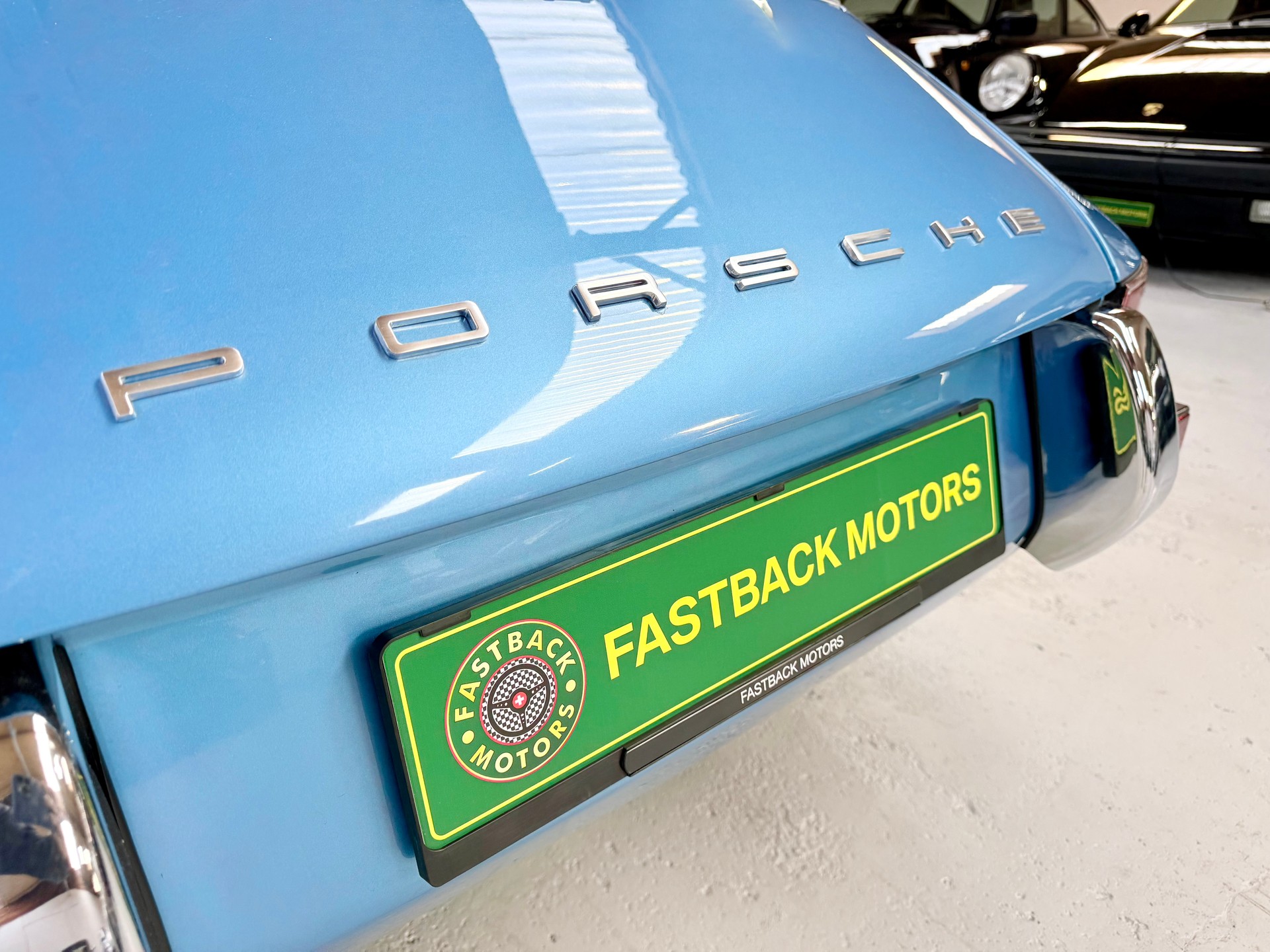 PORSCHE 911 T 2.2-image-7