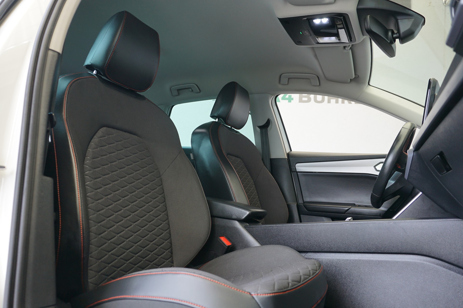 SEAT Leon ST 1.4 eHybrid Formula Racing "wenn Akku geladen nur 1.5lt.Benzinverbrauch auf 100km"-image-21