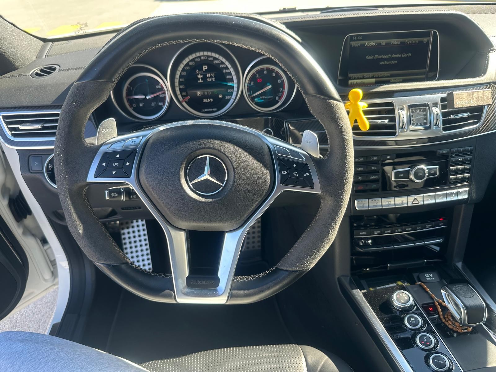 MERCEDES-BENZ E 63 AMG S 4Matic Speedshift-image-17