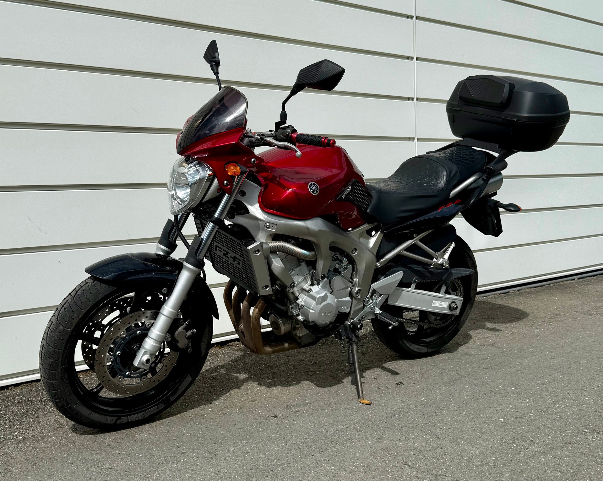 YAMAHA FZ6-image-4
