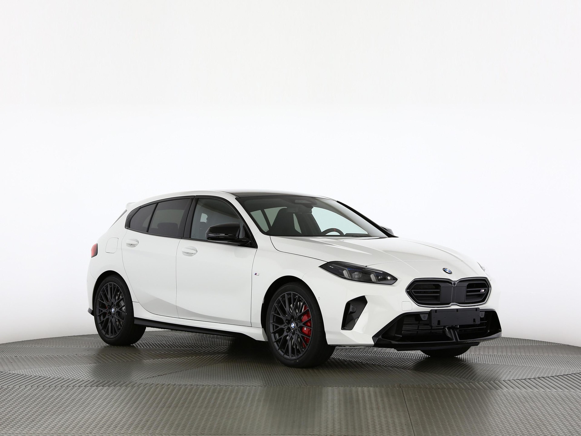 BMW M135i xDrive-image-26