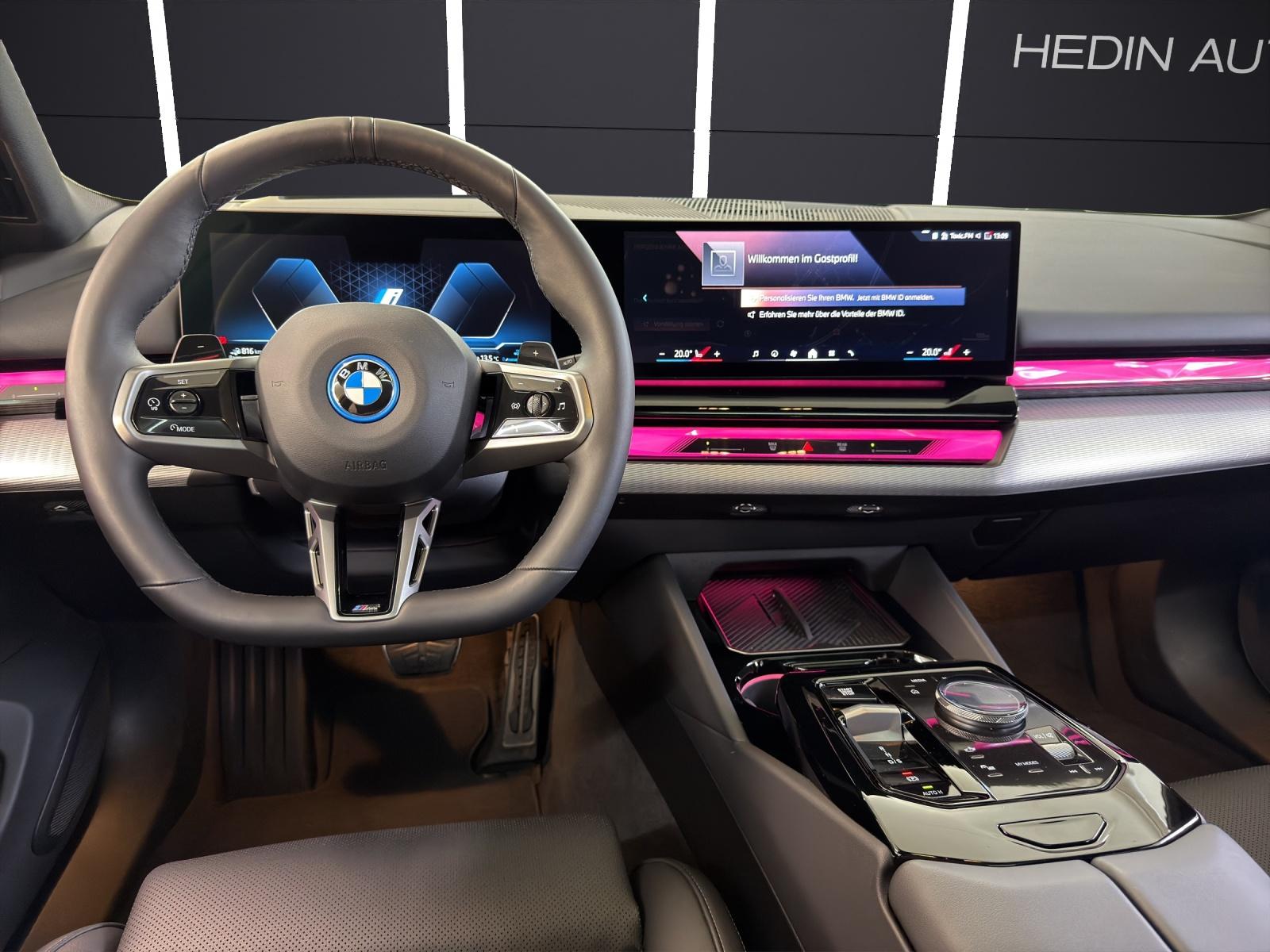 BMW 530e xDrive Touring-image-17