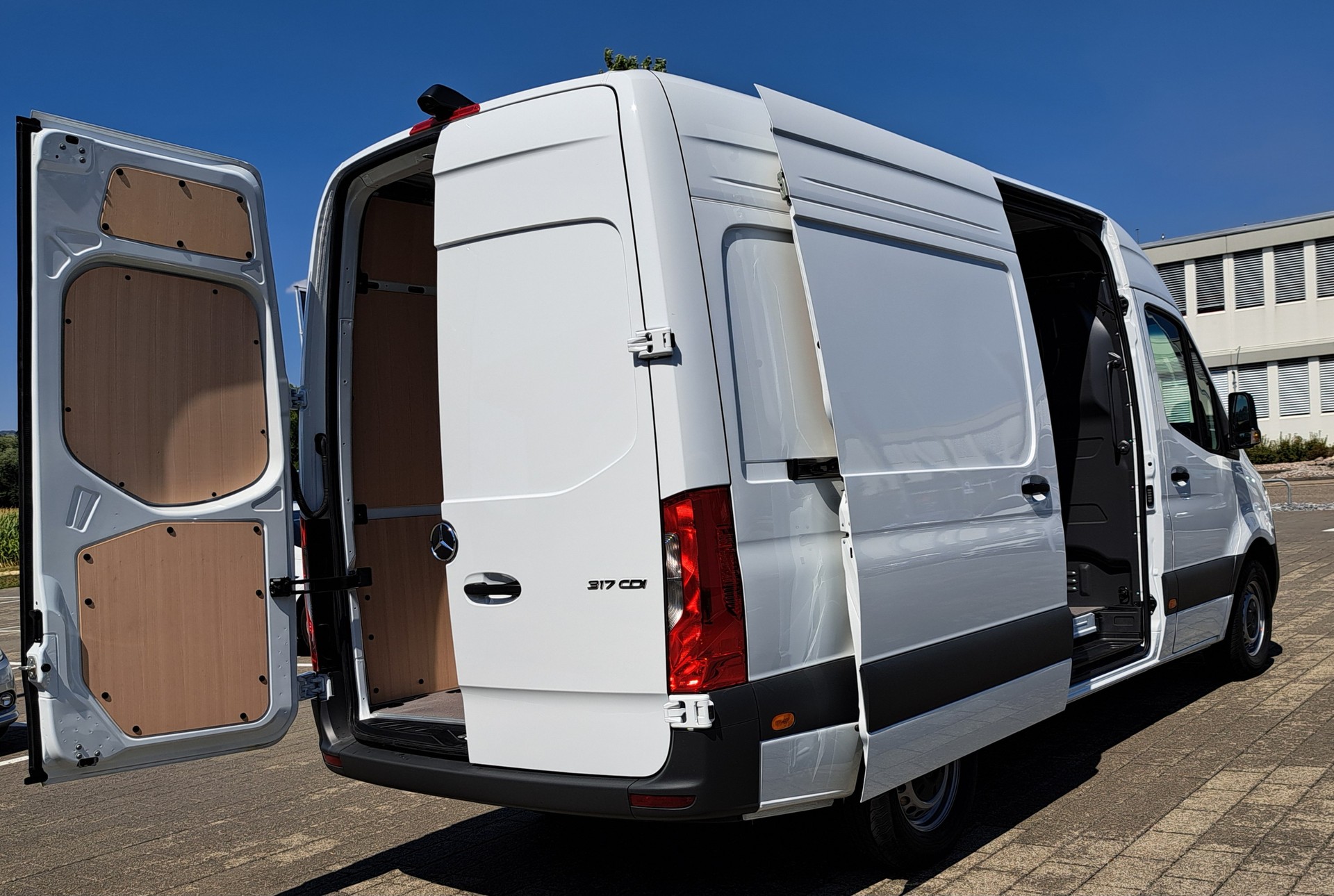 MERCEDES-BENZ Sprinter 317 CDI PRO KA 3665mm S-showroom-element-2