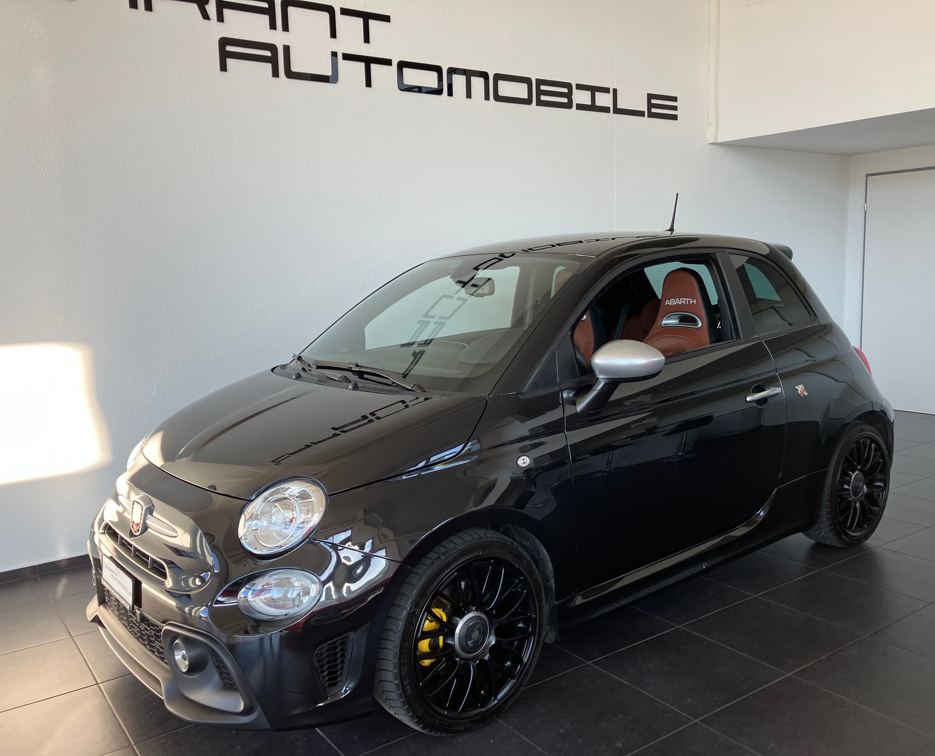 FIAT 595 1.4 16V Turbo Abarth Turismo Dualogic-image-3