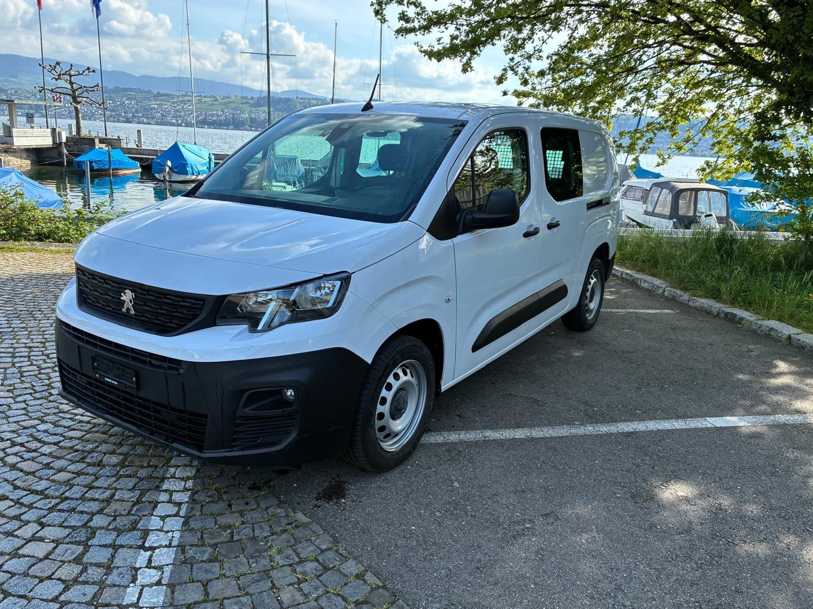 PEUGEOT Partner 1.5 Blue HDi s/s Pro Vertiefte Kabine EAT8