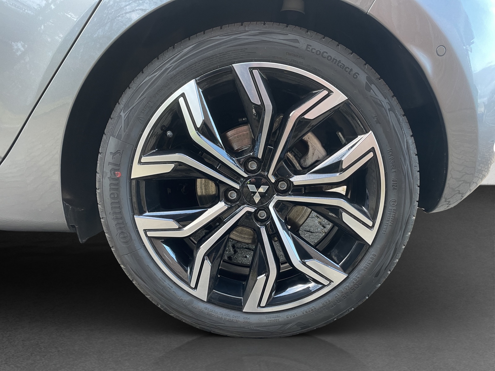 MITSUBISHI Colt 1.6 HEV Instyle-image-13