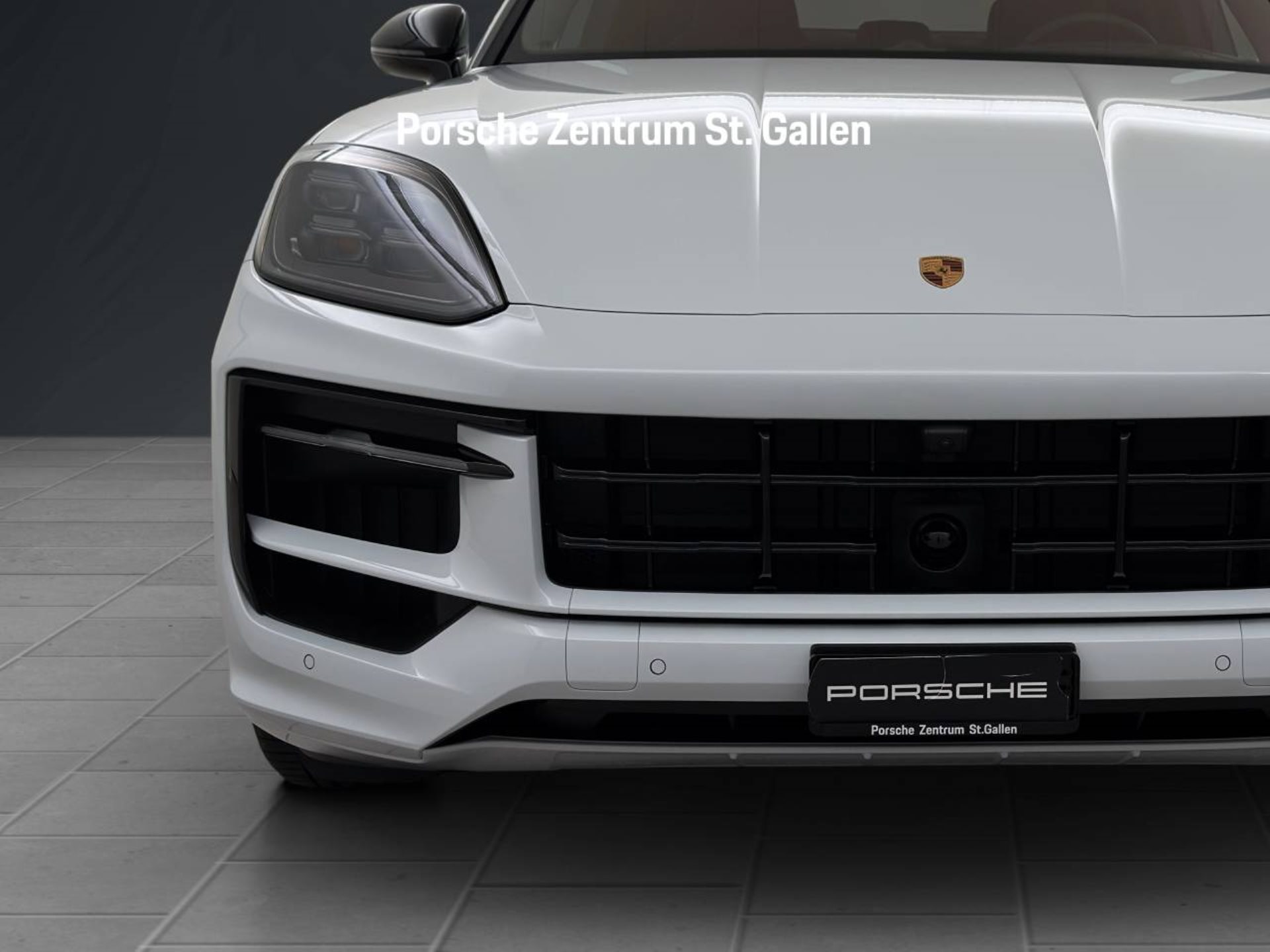 PORSCHE Cayenne S E-Hybrid Coupé Black Edition-image-9