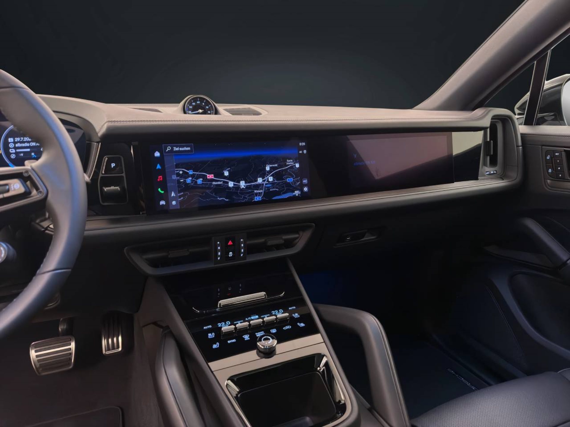 PORSCHE Cayenne S E-Hybrid Coupé Black Edition-image-26