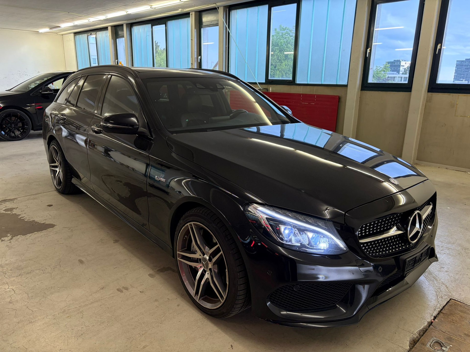 MERCEDES-BENZ C 43 AMG 4Matic 9G-Tronic-image-1