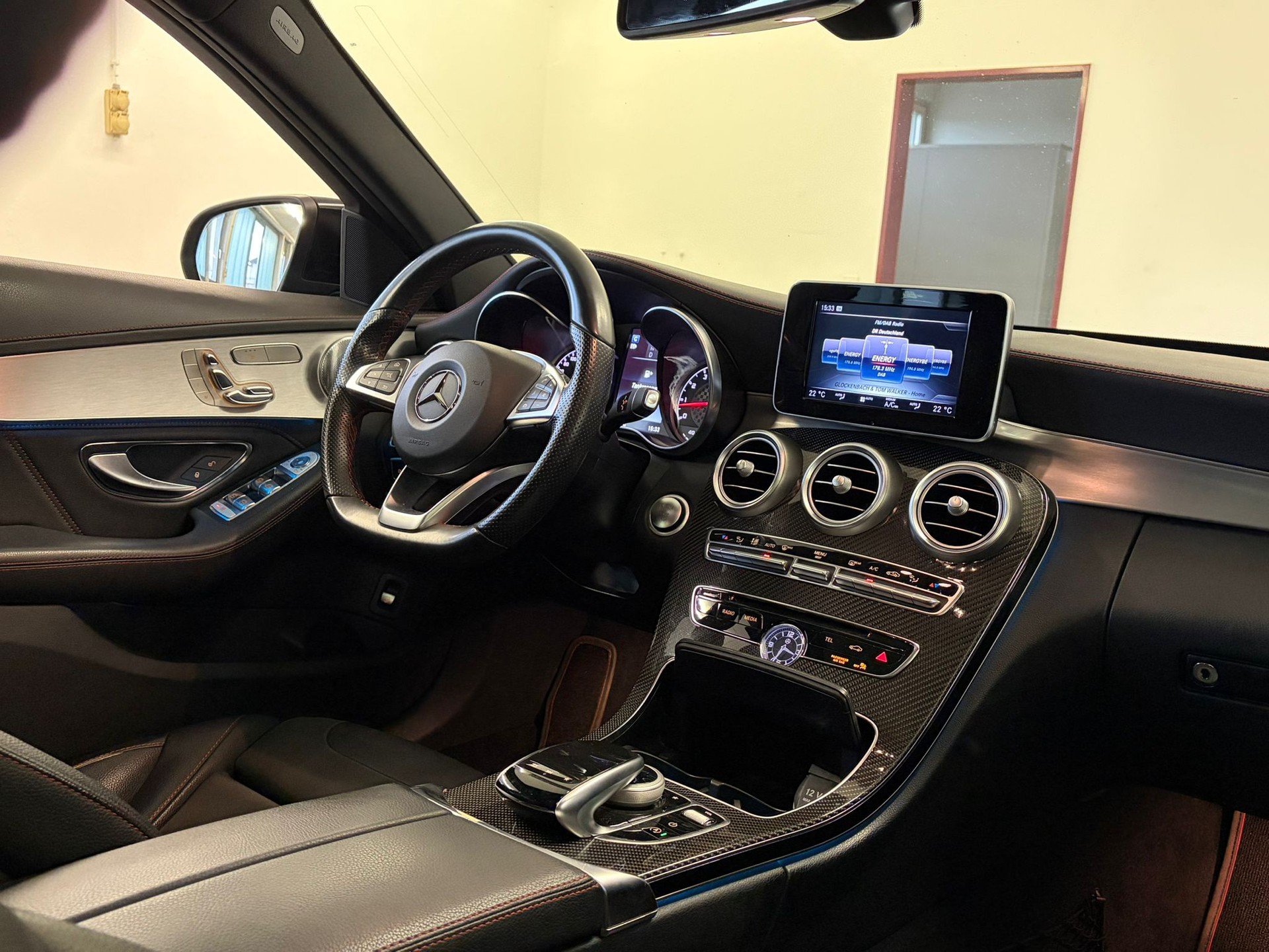 MERCEDES-BENZ C 43 AMG 4Matic 9G-Tronic-image-11