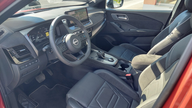 NISSAN Qashqai 1.3 MHEV N-Design 4x4-image-8