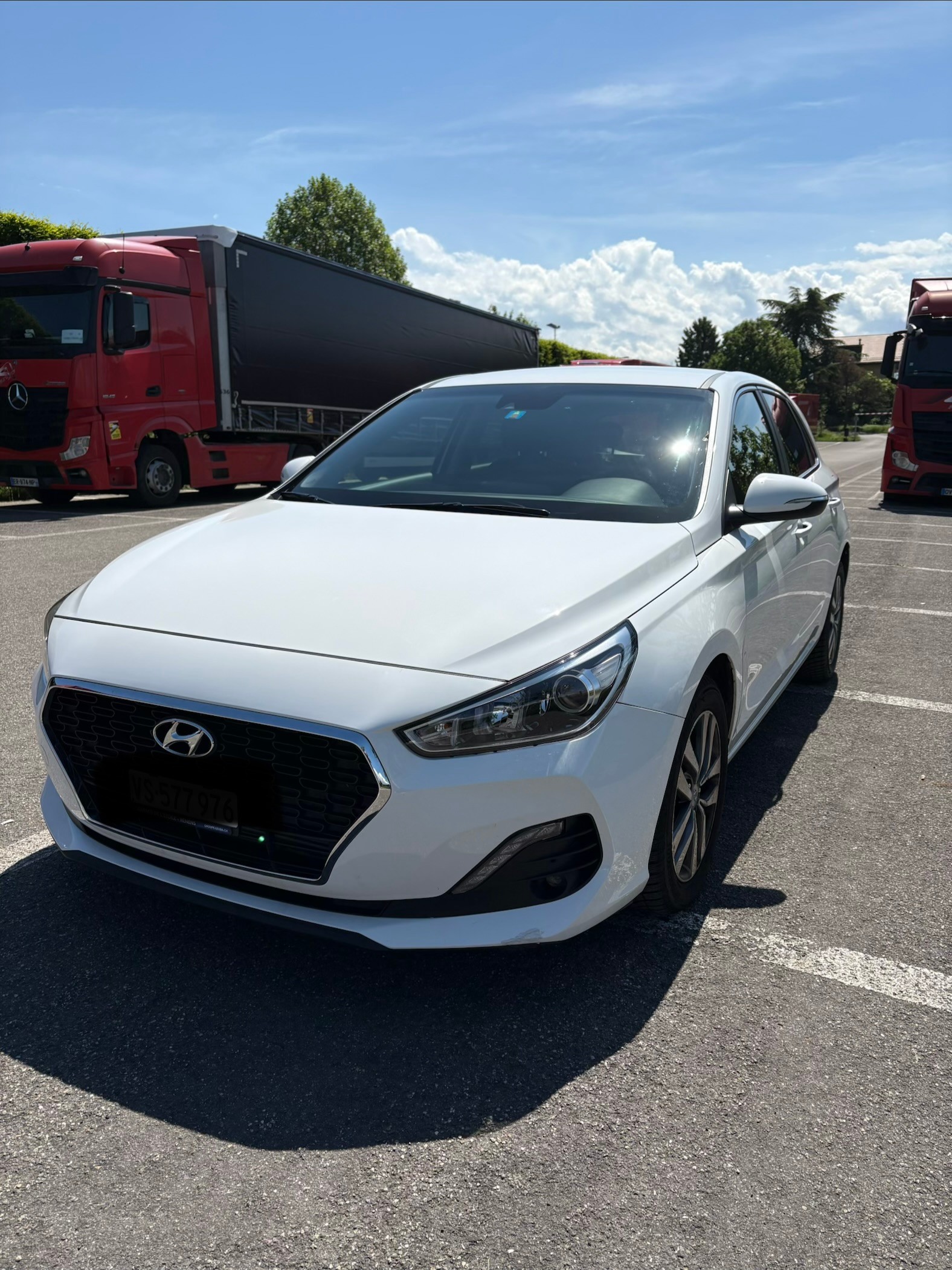 HYUNDAI 1.4 T-GDi Amplia-image-2