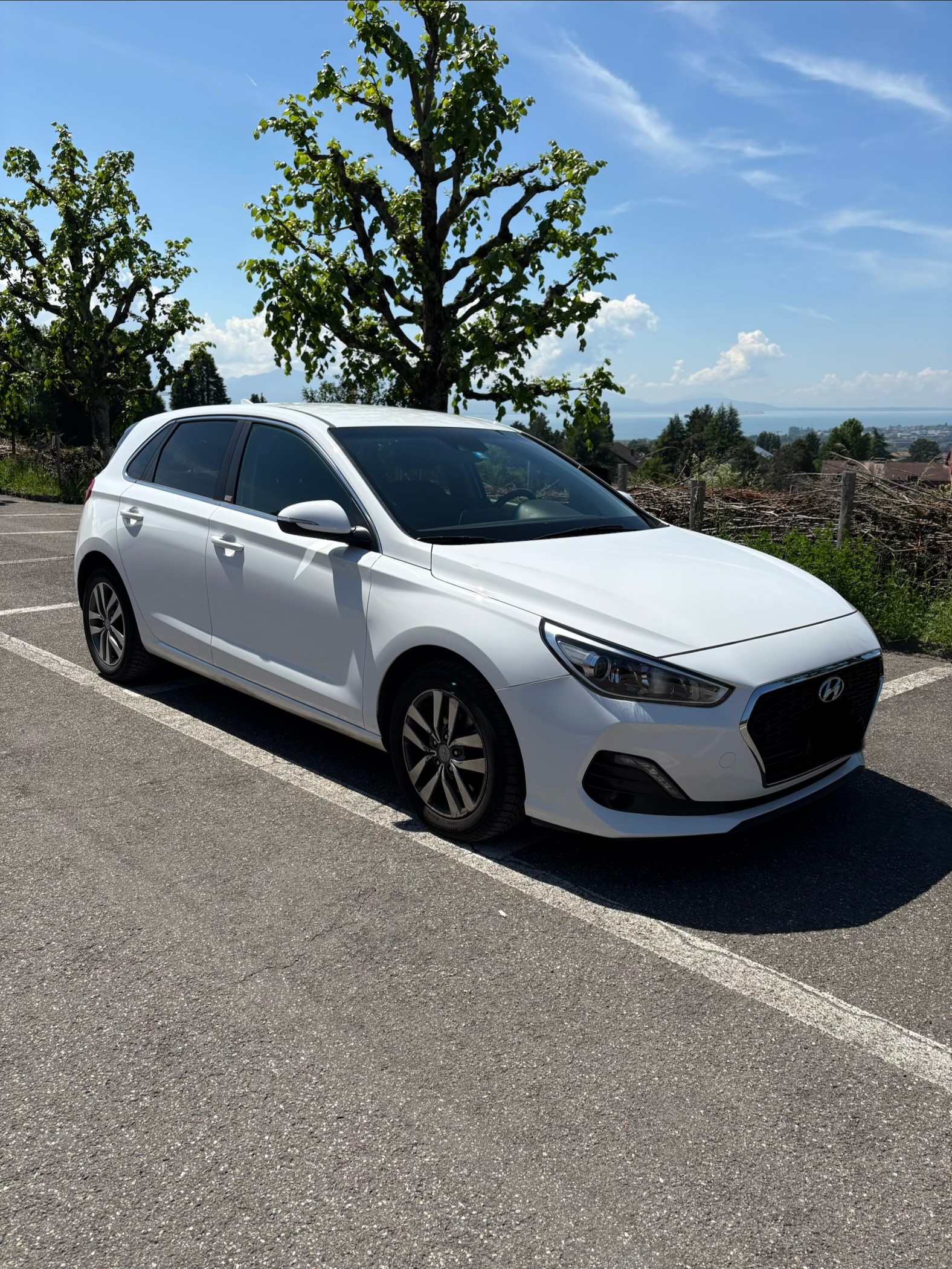 HYUNDAI 1.4 T-GDi Amplia