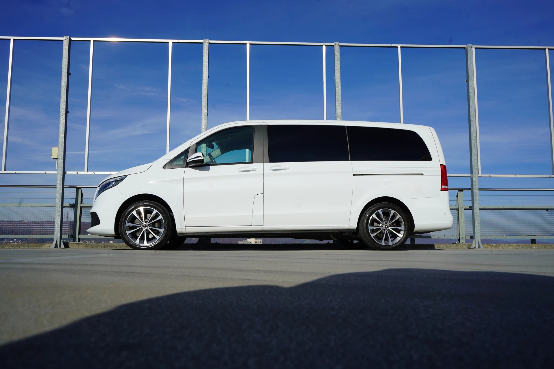 MERCEDES-BENZ V 250 d LANG TREND SPORT 4MATIC 9G-TRONIC l 190 PS-showroom-element-3