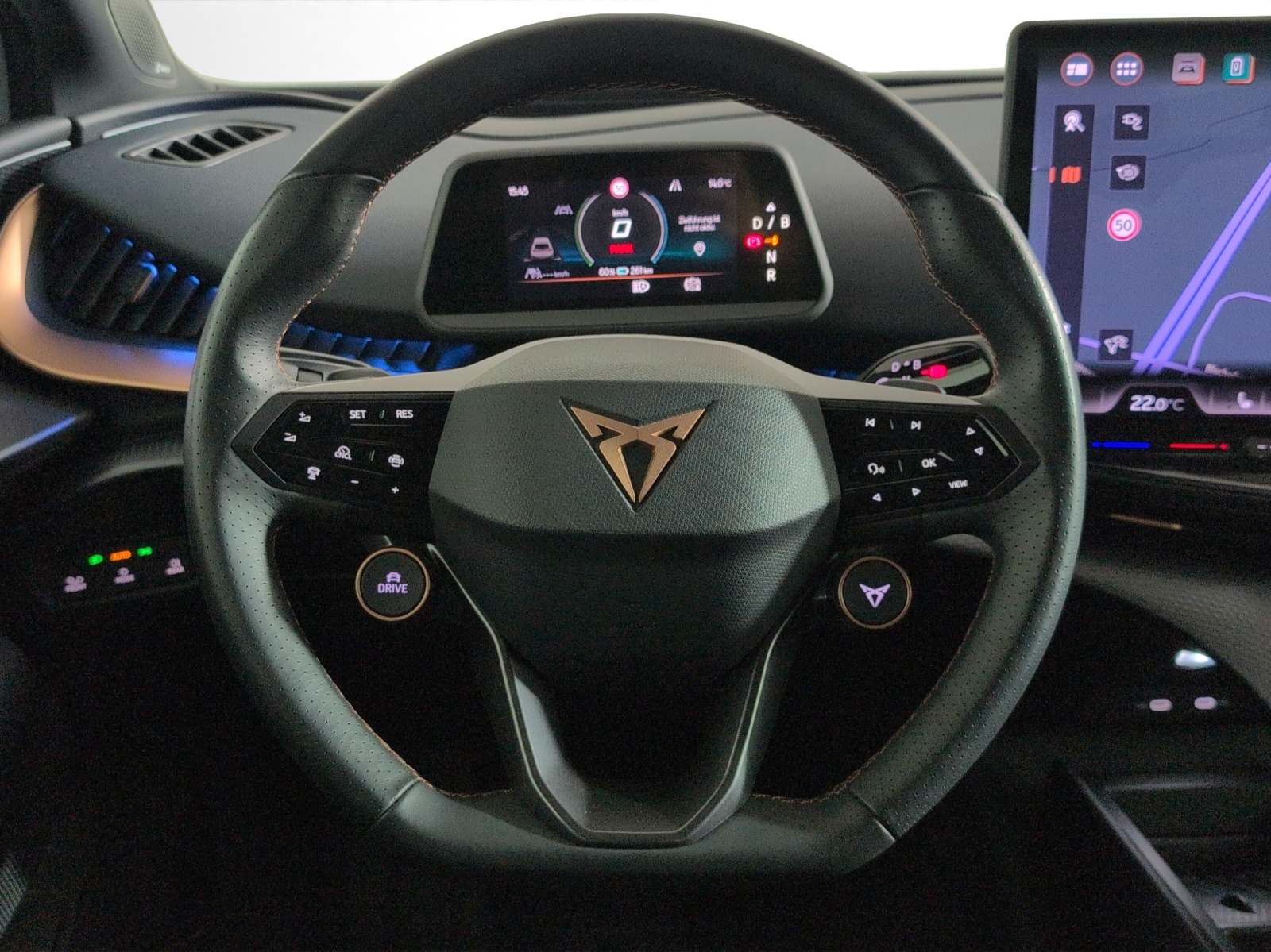 CUPRA Tavascan Type 9 77 kWh VZ Adrenaline-image-11