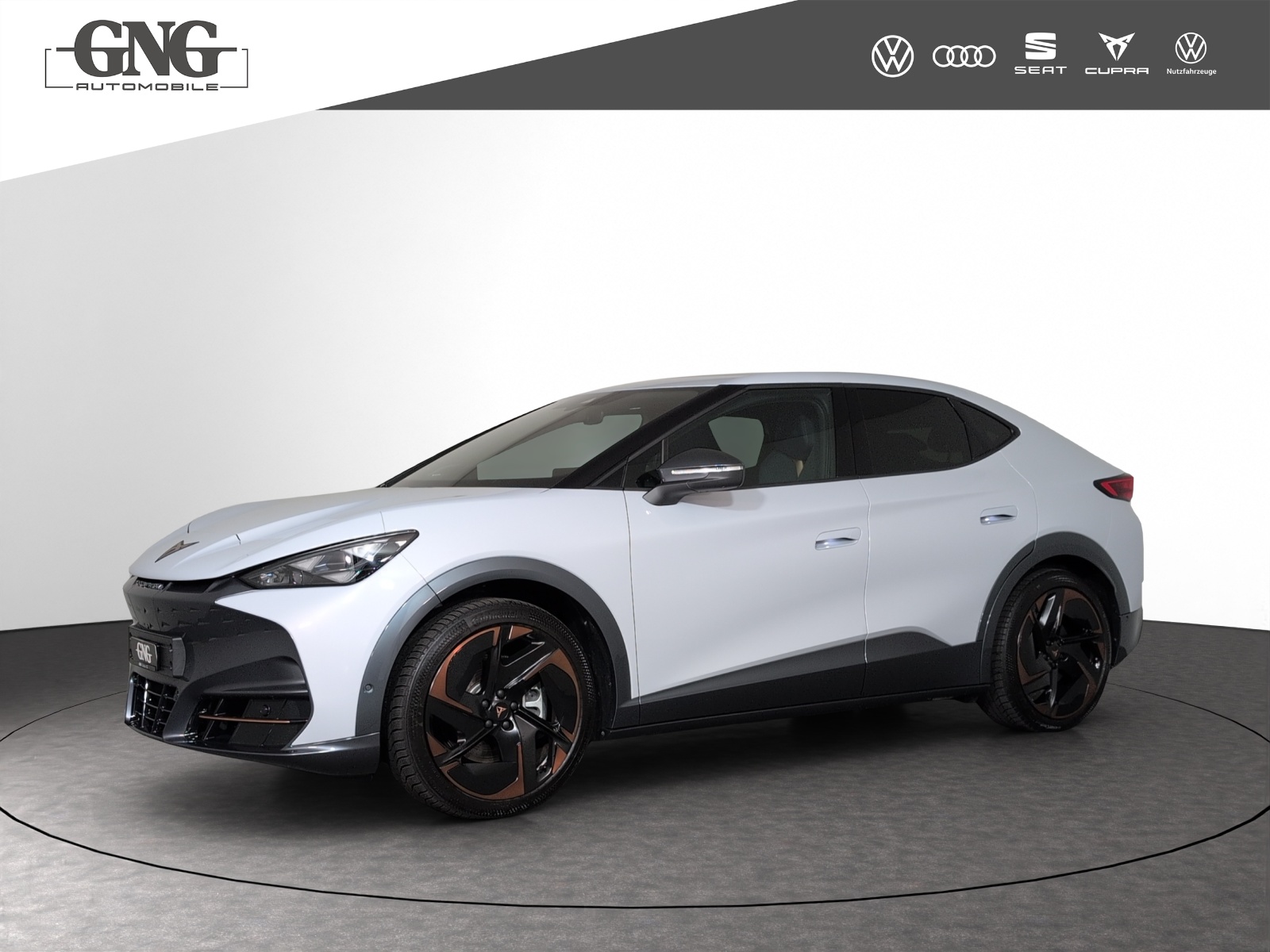 CUPRA Tavascan Type 9 77 kWh VZ Adrenaline-image-0