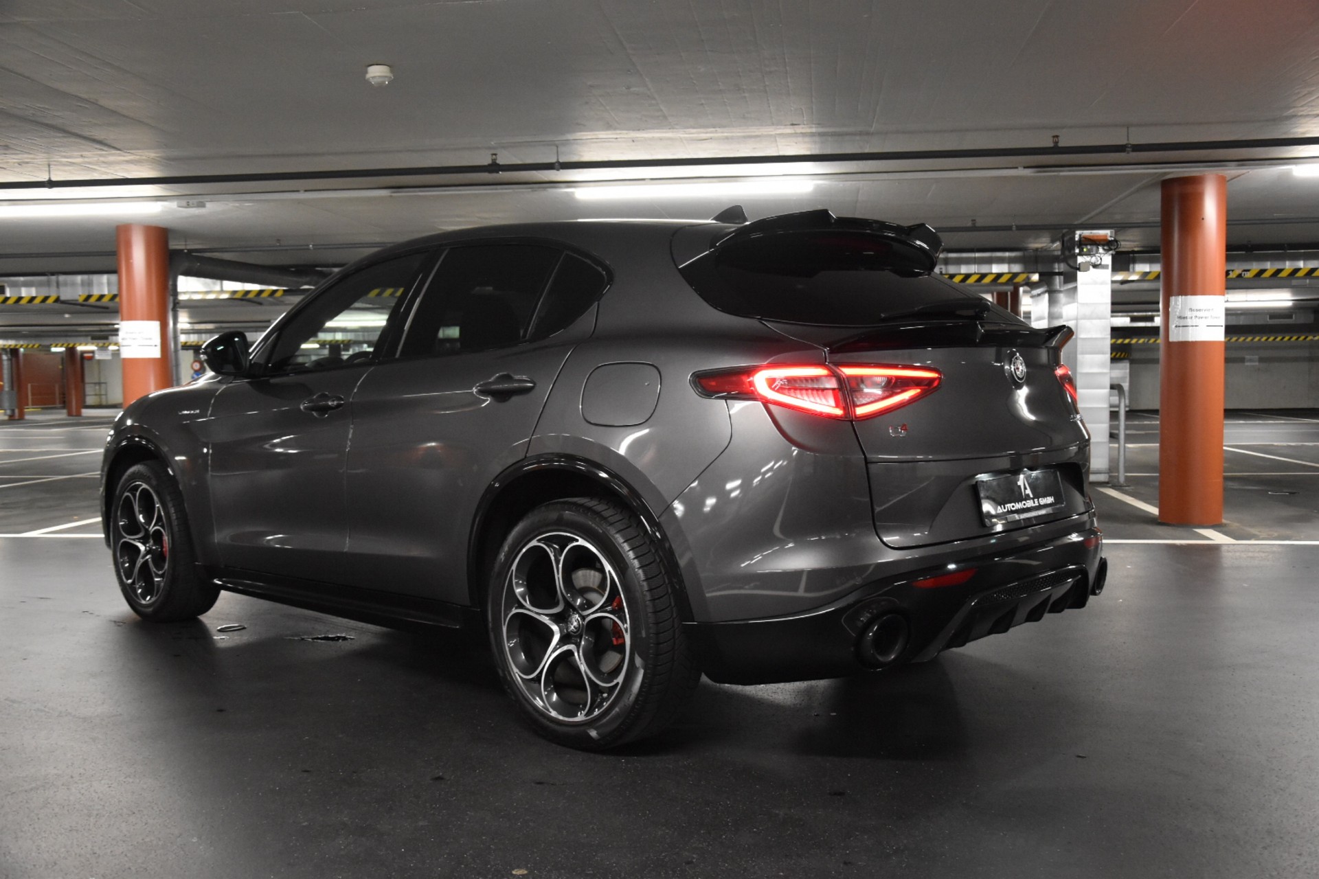 ALFA ROMEO Stelvio 2.0 Veloce Q4 AT8-image-5