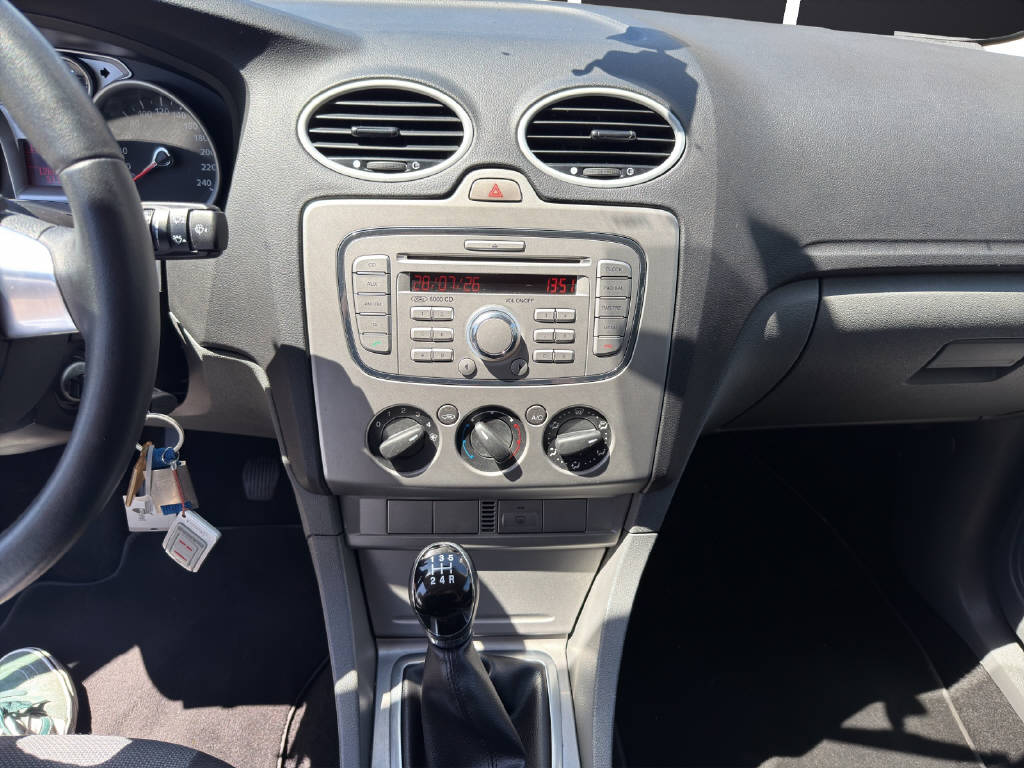 FORD Focus 1.8i 16V Carving-image-15