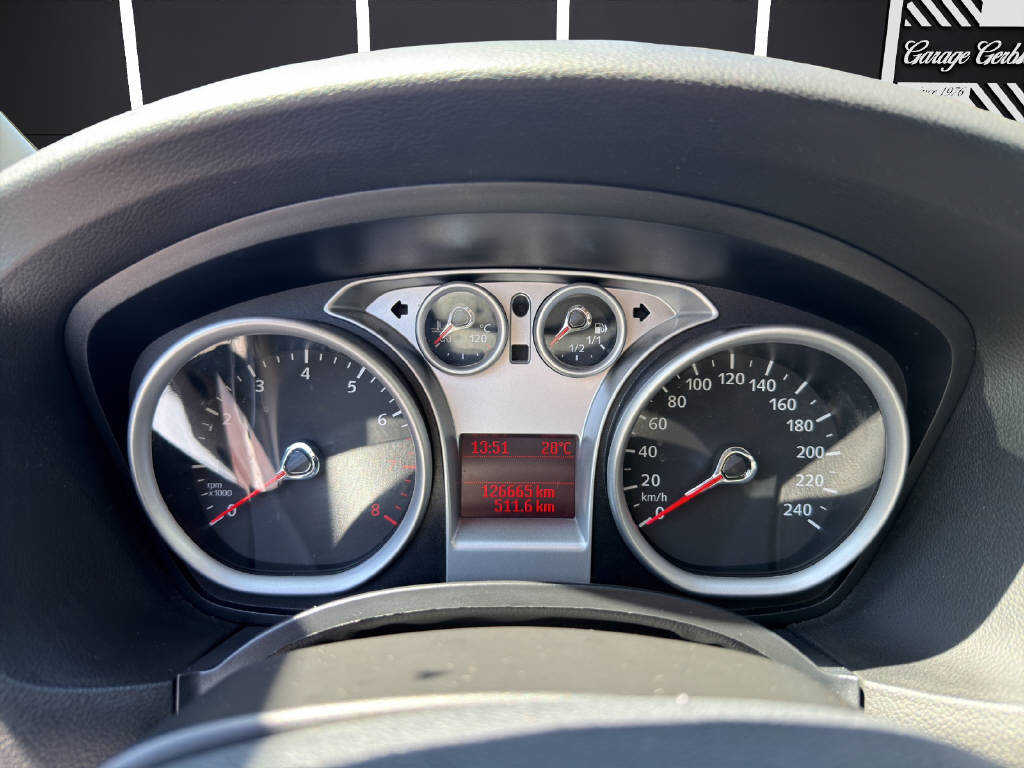FORD Focus 1.8i 16V Carving-image-13