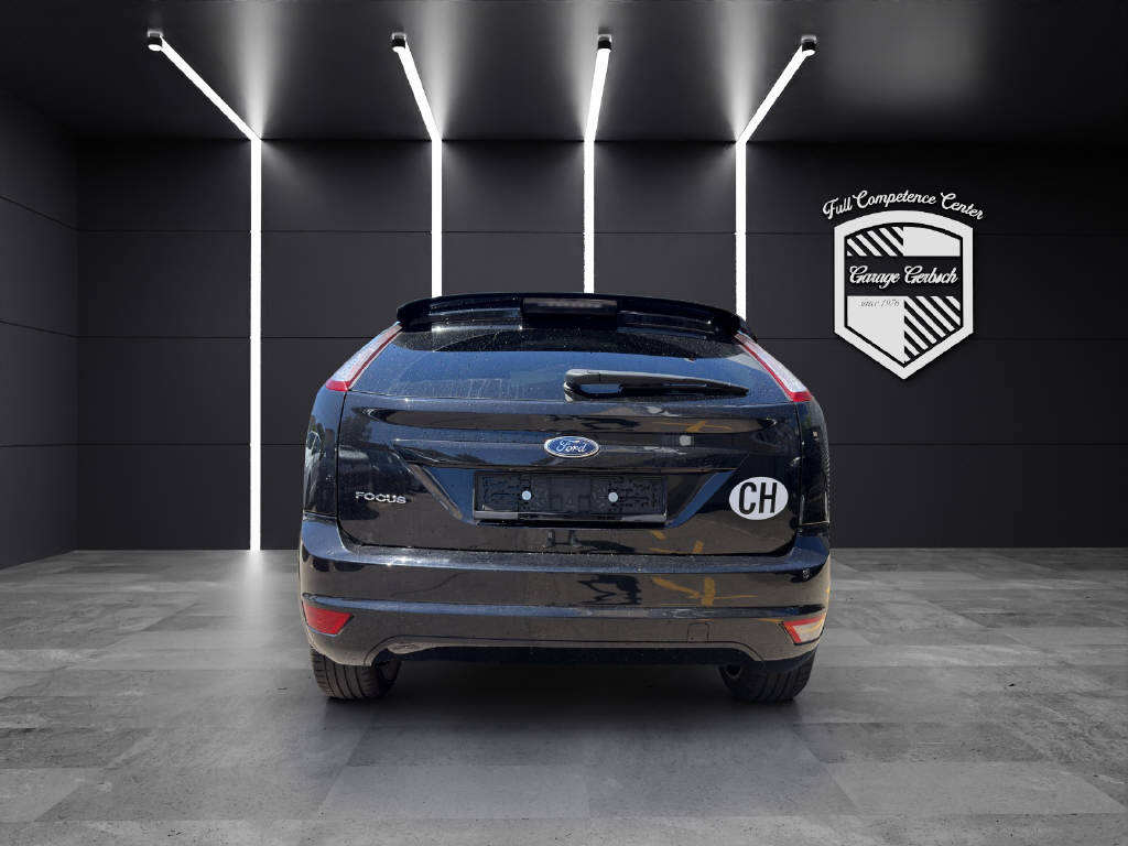 FORD Focus 1.8i 16V Carving-image-3