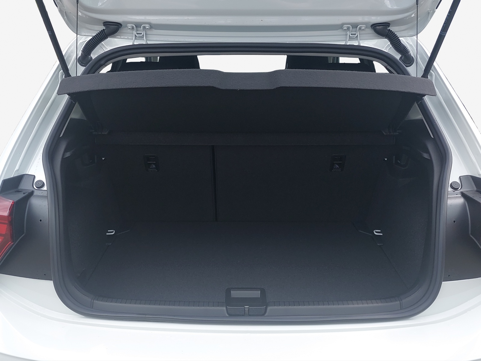 VW Polo 1.0 TSI Life DSG-image-12