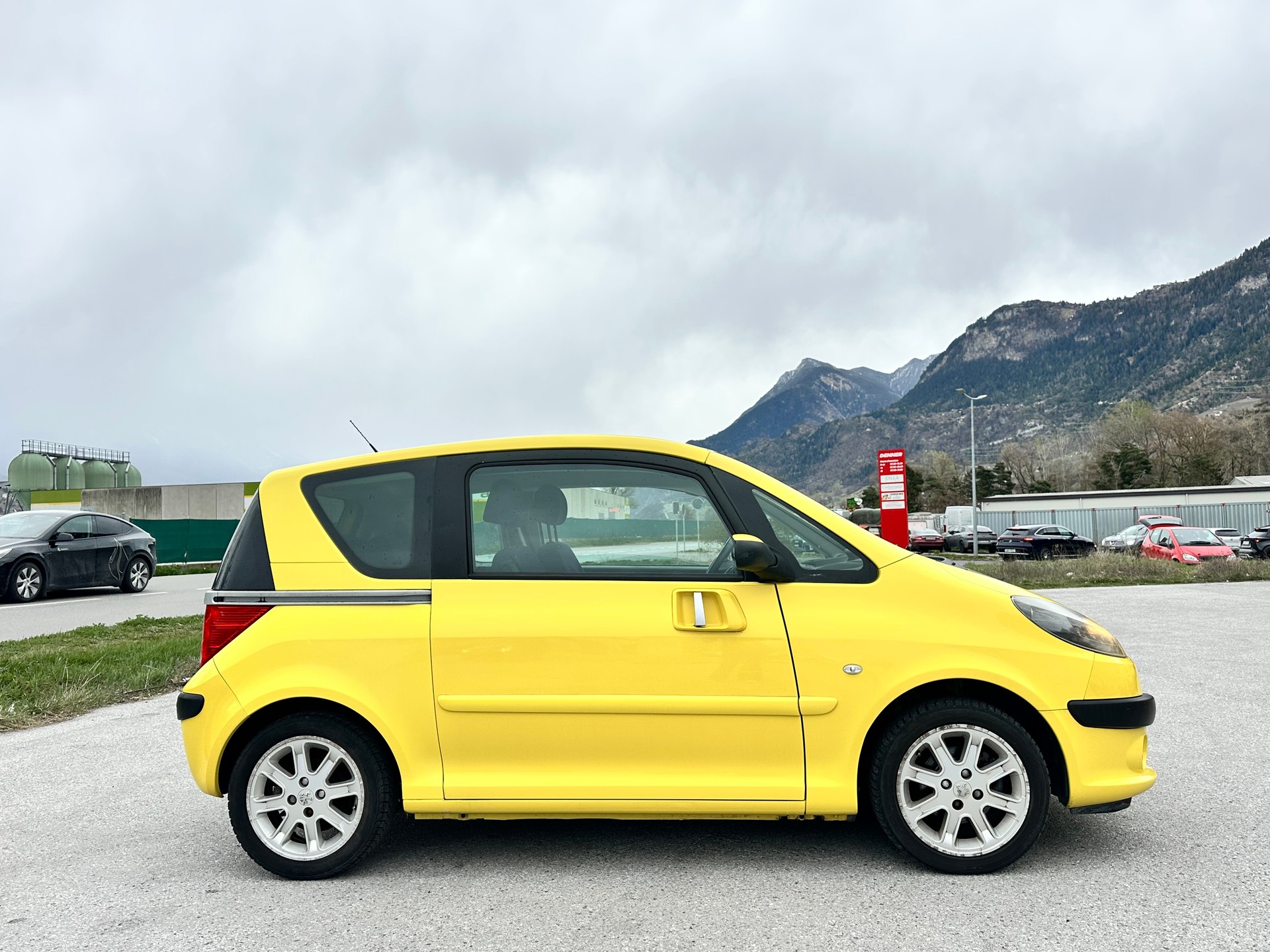 PEUGEOT 1007 1.6 Sport(y) 2-Tronic-image-6