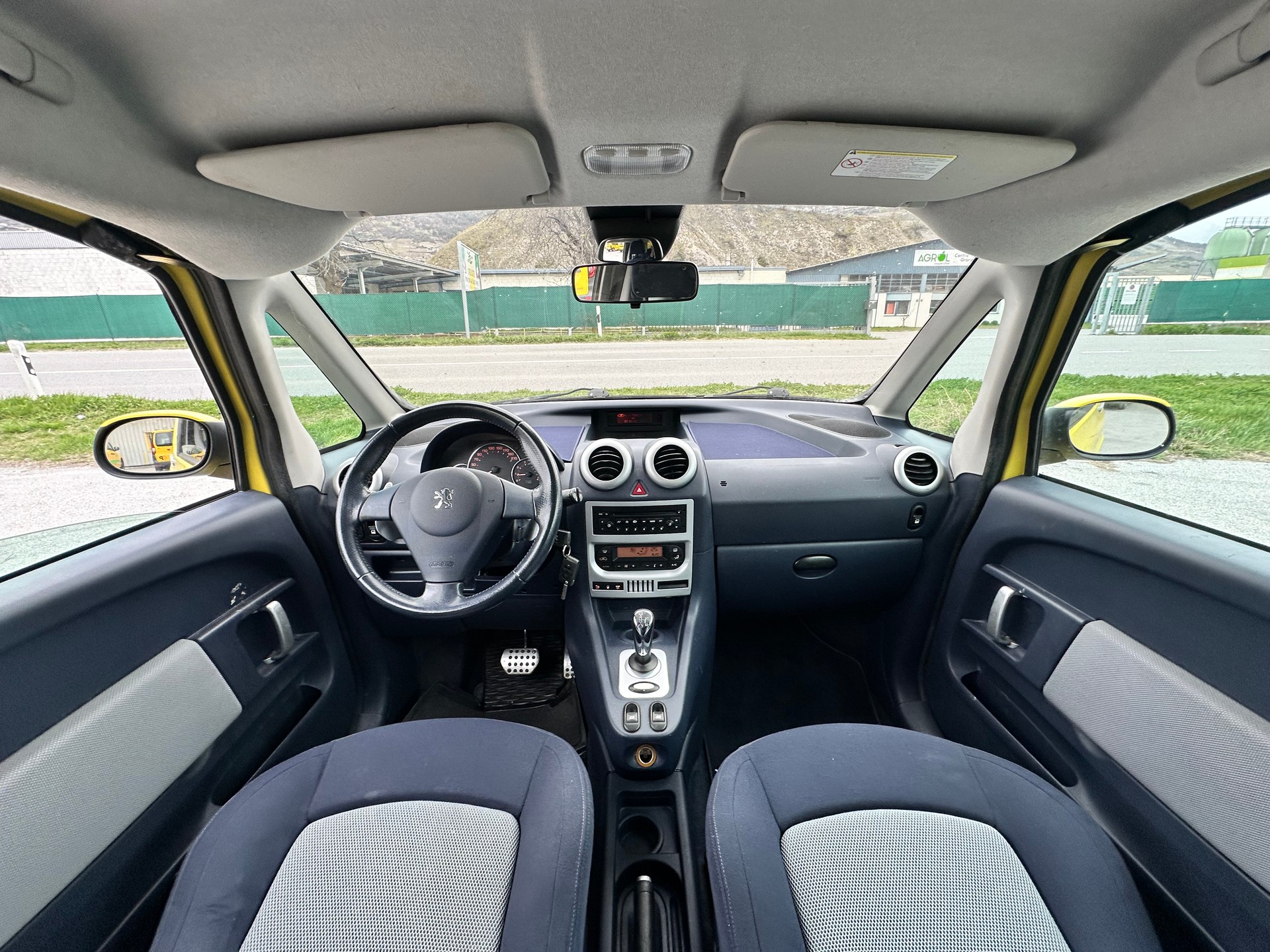 PEUGEOT 1007 1.6 Sport(y) 2-Tronic-image-9